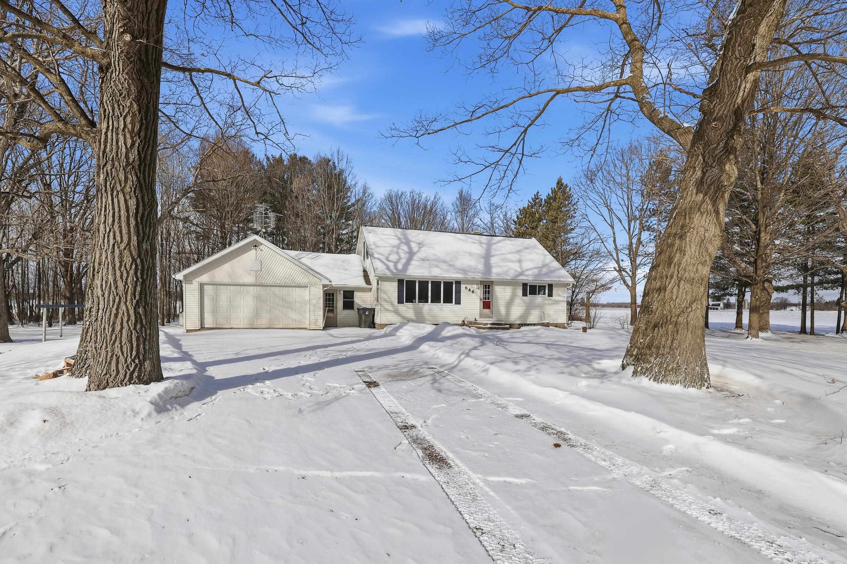 546 COUNTY ROAD G, CARSON, Wisconsin 54443, 4 Bedrooms Bedrooms, ,1 BathroomBathrooms,Residential,For Sale,546 COUNTY ROAD G,22600916
