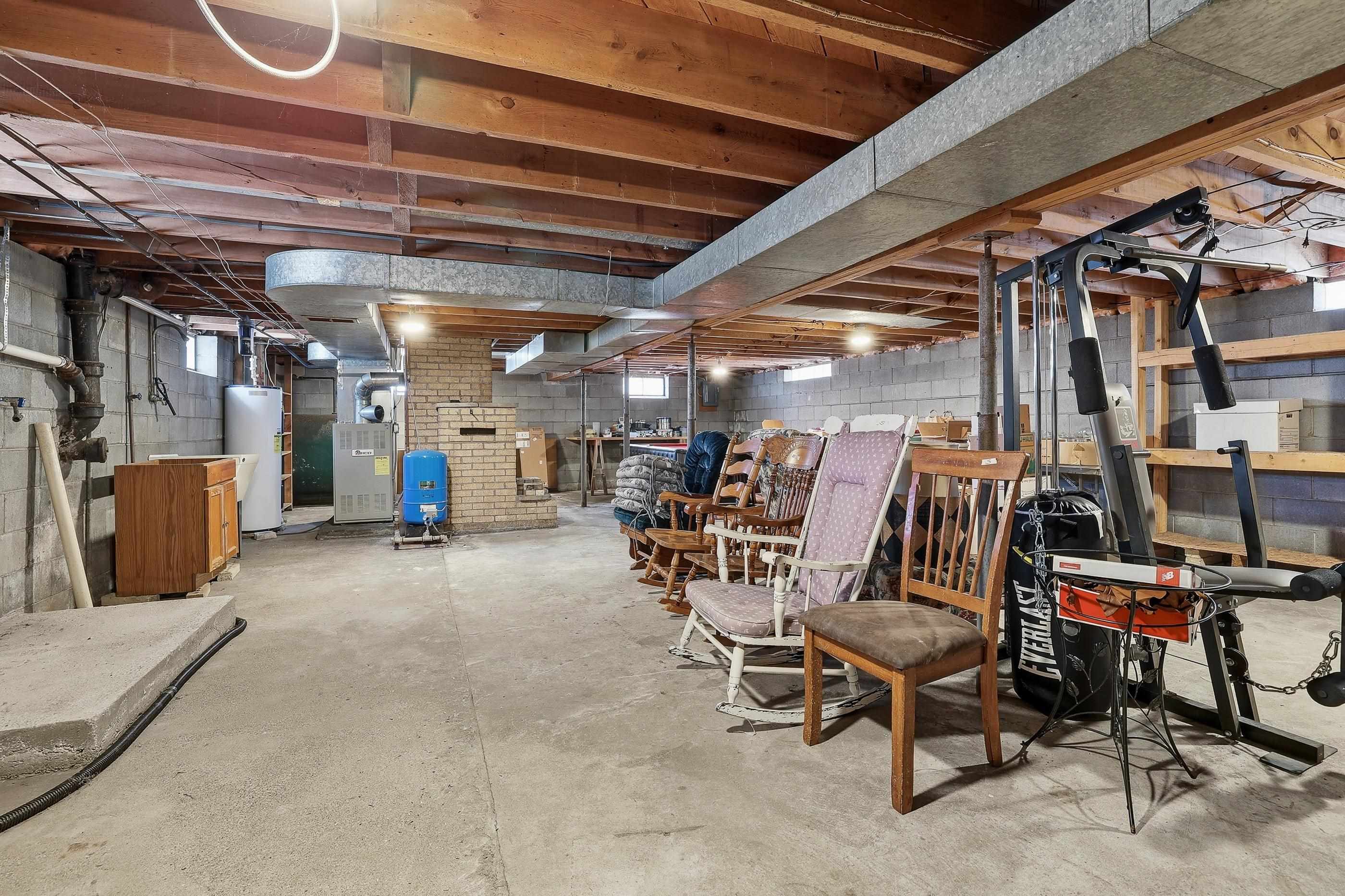546 COUNTY ROAD G, CARSON, Wisconsin 54443, 4 Bedrooms Bedrooms, ,1 BathroomBathrooms,Residential,For Sale,546 COUNTY ROAD G,22600916