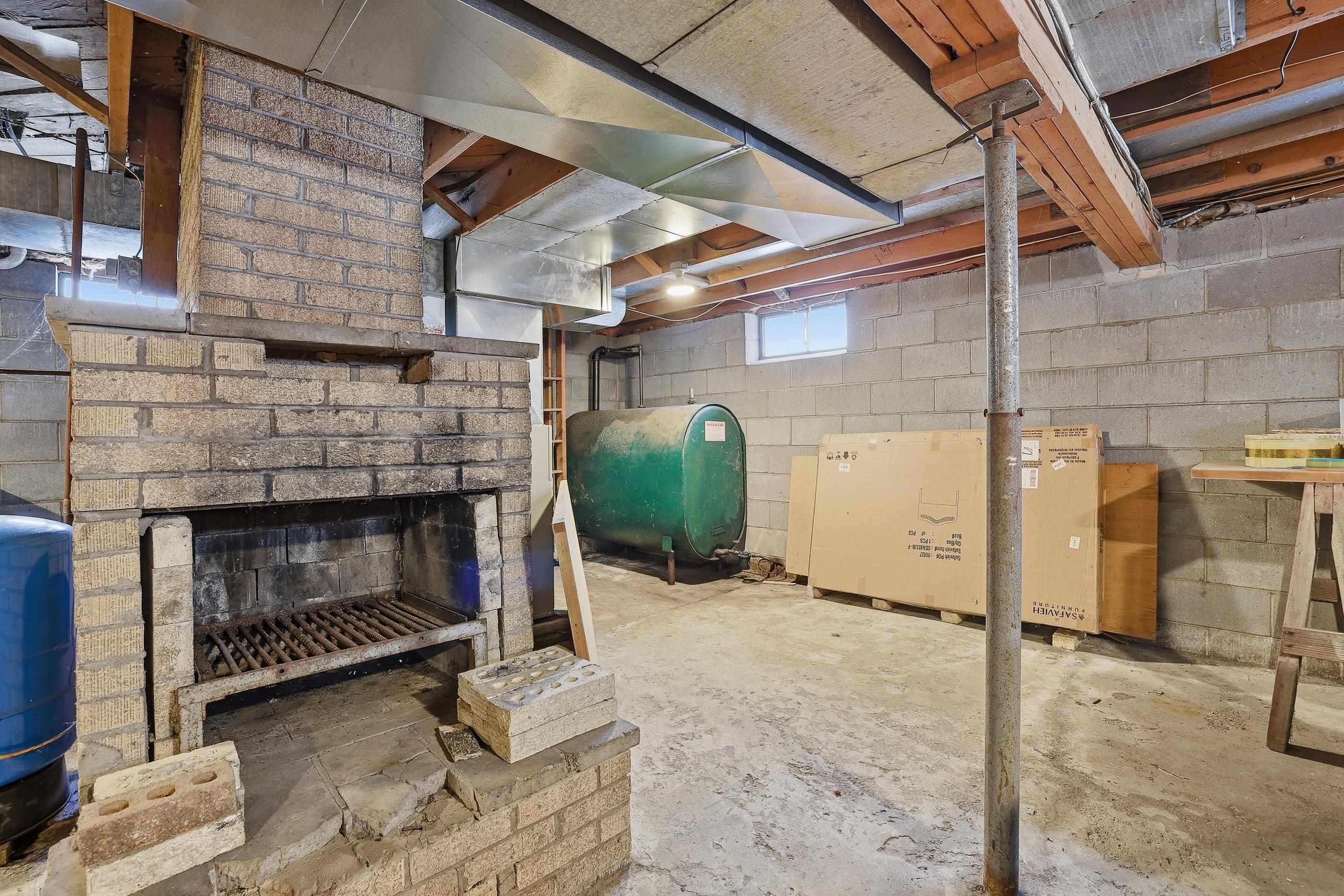 546 COUNTY ROAD G, CARSON, Wisconsin 54443, 4 Bedrooms Bedrooms, ,1 BathroomBathrooms,Residential,For Sale,546 COUNTY ROAD G,22600916