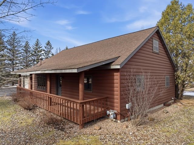 9934 W IVES STREET, Marshfield, Wisconsin 54449, 3 Bedrooms Bedrooms, ,1 BathroomBathrooms,Residential,For Sale,9934 W IVES STREET,22600918
