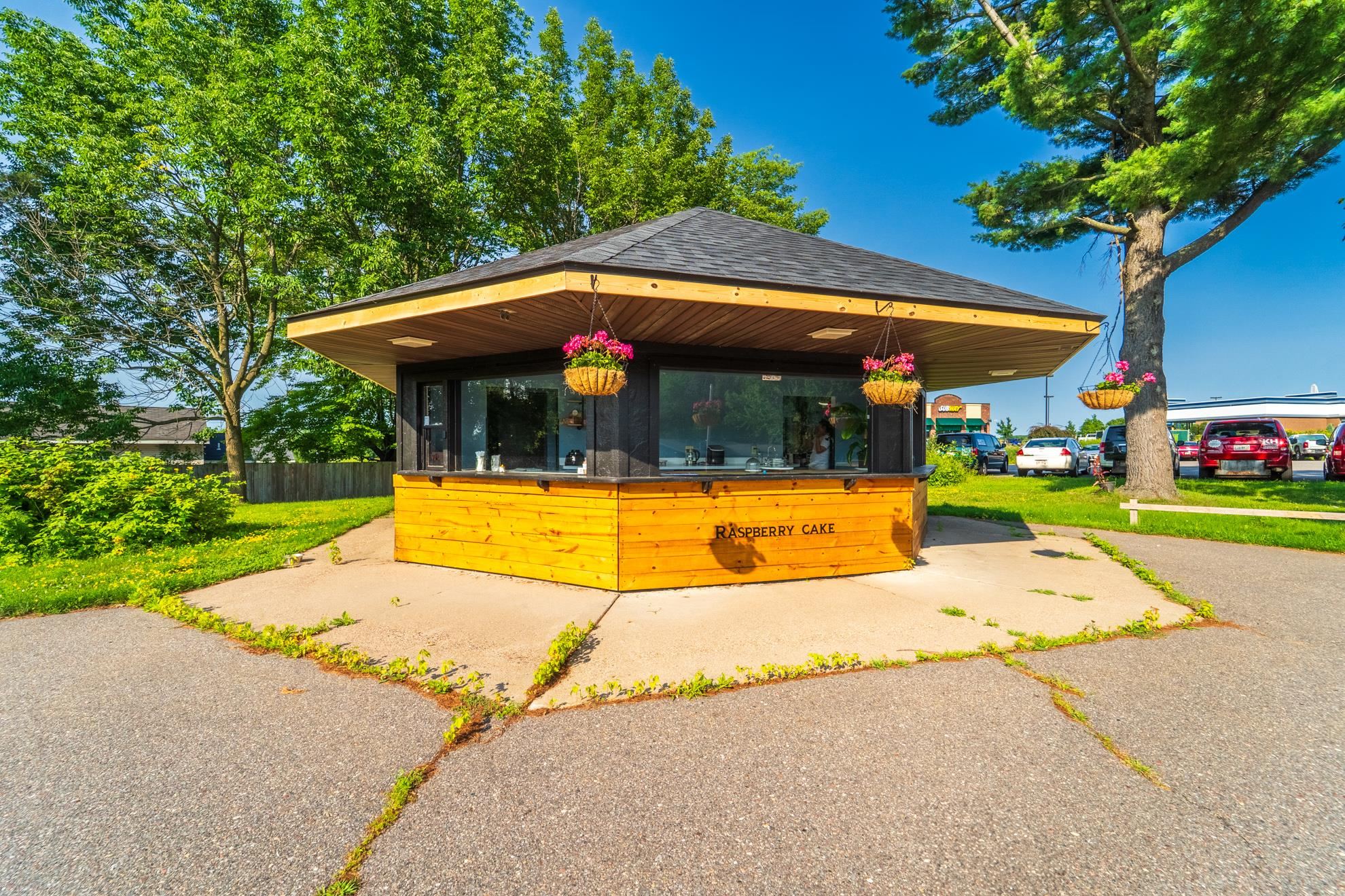 1707 MERRILL AVENUE, Wausau, Wisconsin 54401, ,Commercial/industrial,For Sale,1707 MERRILL AVENUE,22600920