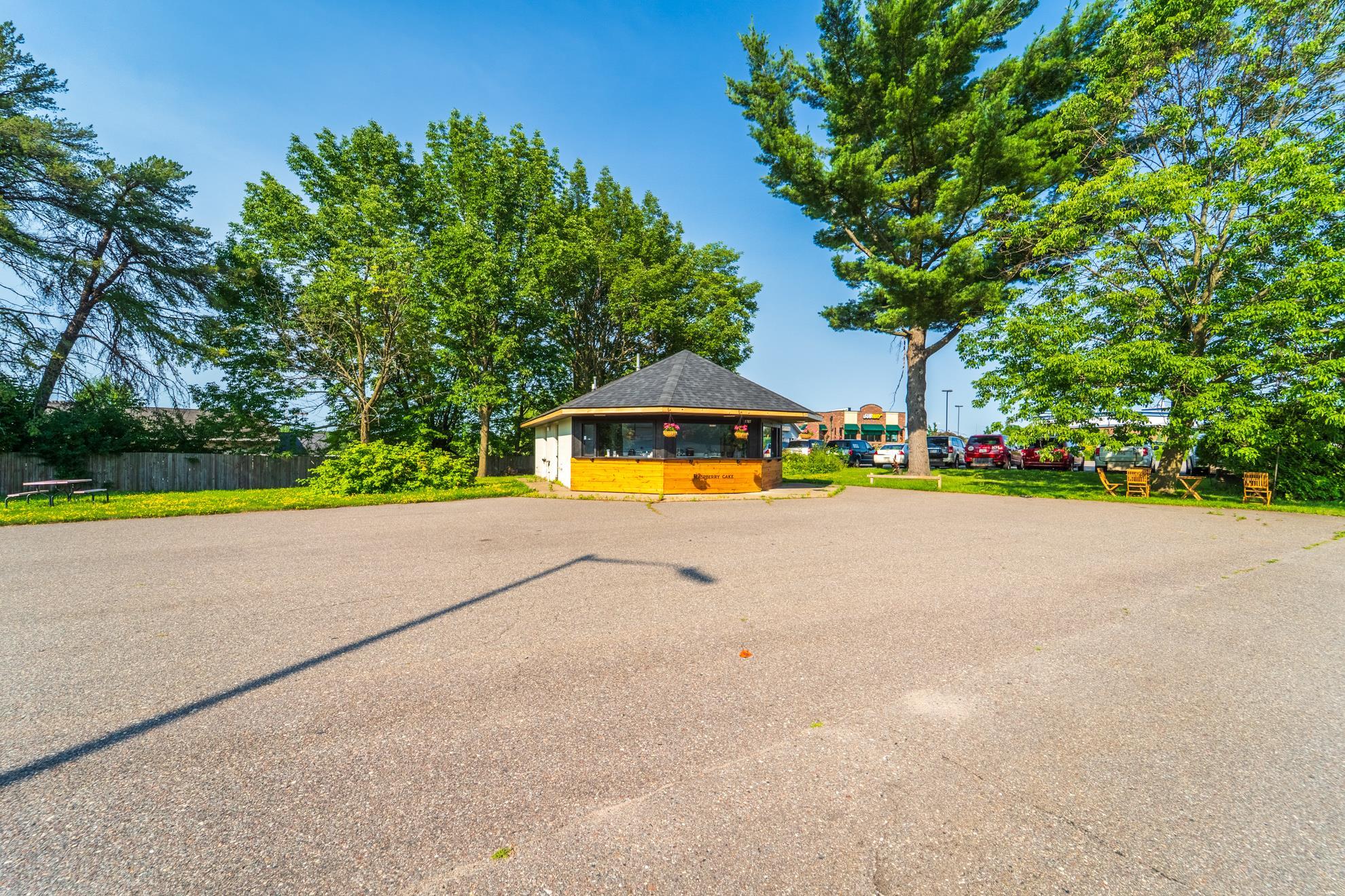 1707 MERRILL AVENUE, Wausau, Wisconsin 54401, ,Commercial/industrial,For Sale,1707 MERRILL AVENUE,22600920