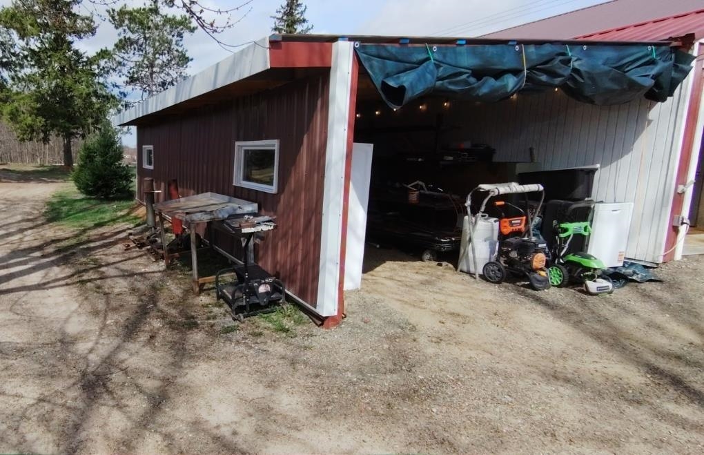182347 BIRNAMWOOD ROAD, Birnamwood, Wisconsin 54414, 3 Bedrooms Bedrooms, ,2 BathroomsBathrooms,Residential,For Sale,182347 BIRNAMWOOD ROAD,22600922