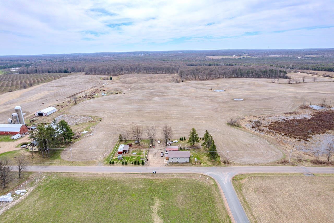 182347 BIRNAMWOOD ROAD, Birnamwood, Wisconsin 54414, 3 Bedrooms Bedrooms, ,2 BathroomsBathrooms,Residential,For Sale,182347 BIRNAMWOOD ROAD,22600922