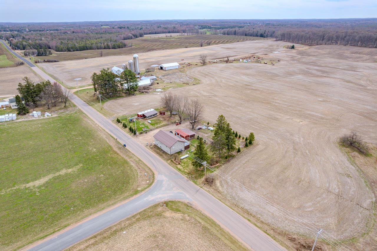 182347 BIRNAMWOOD ROAD, Birnamwood, Wisconsin 54414, 3 Bedrooms Bedrooms, ,2 BathroomsBathrooms,Residential,For Sale,182347 BIRNAMWOOD ROAD,22600922