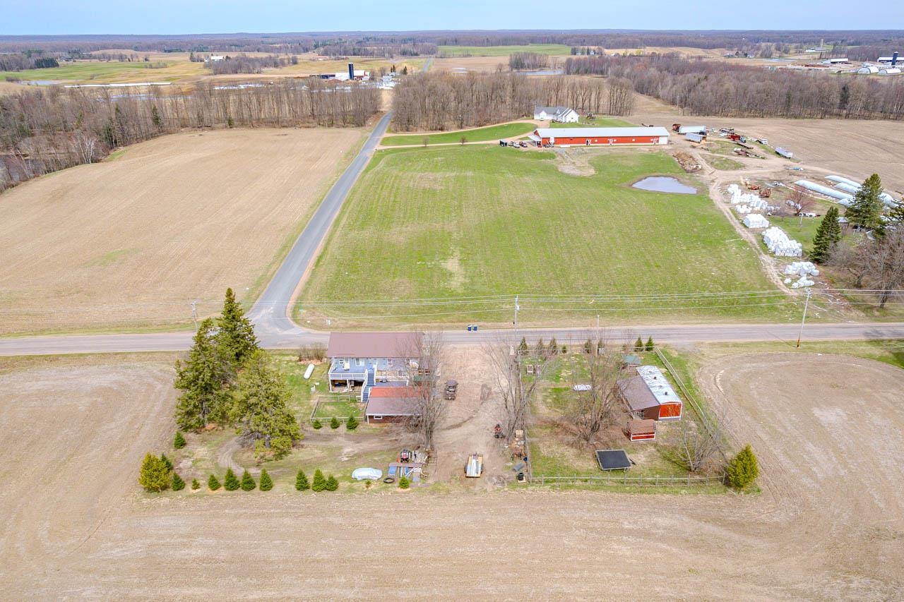 182347 BIRNAMWOOD ROAD, Birnamwood, Wisconsin 54414, 3 Bedrooms Bedrooms, ,2 BathroomsBathrooms,Residential,For Sale,182347 BIRNAMWOOD ROAD,22600922