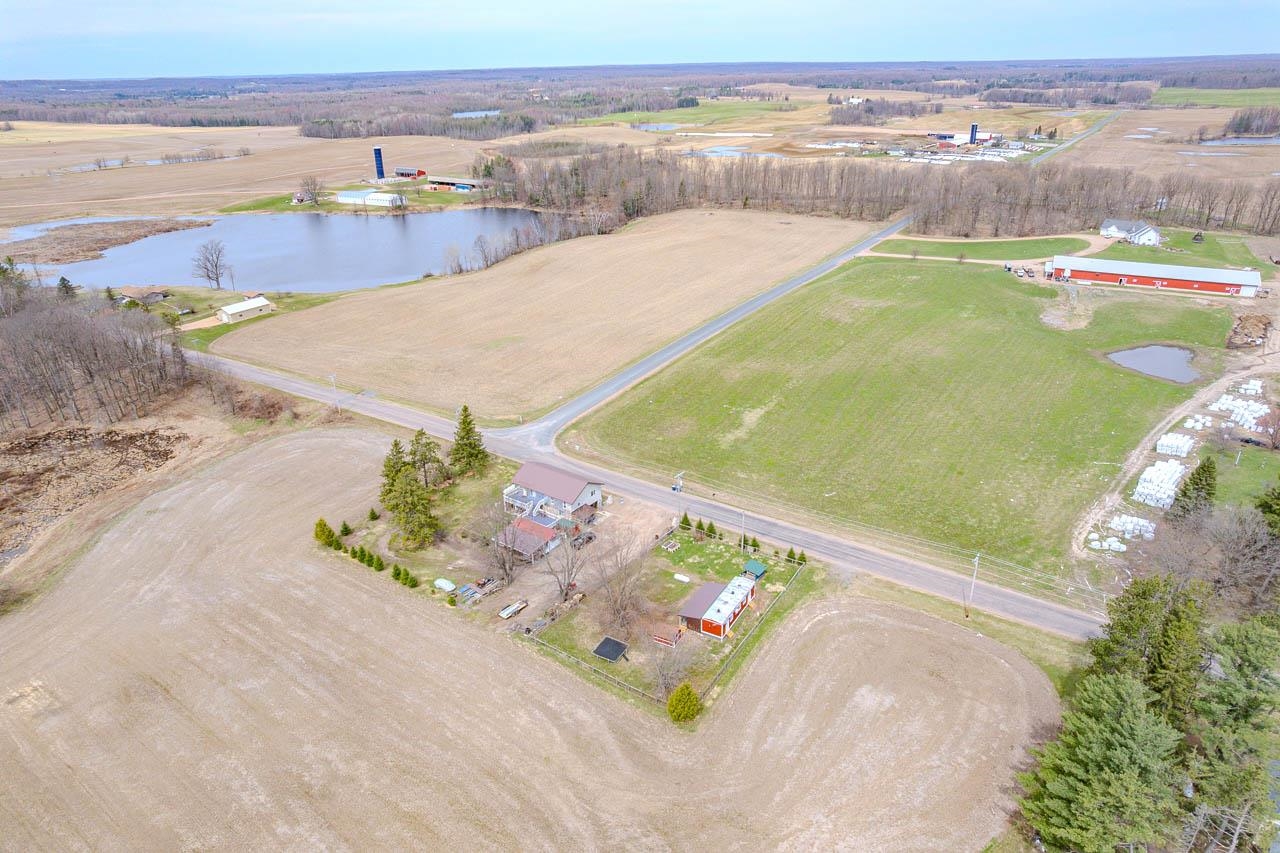 182347 BIRNAMWOOD ROAD, Birnamwood, Wisconsin 54414, 3 Bedrooms Bedrooms, ,2 BathroomsBathrooms,Residential,For Sale,182347 BIRNAMWOOD ROAD,22600922