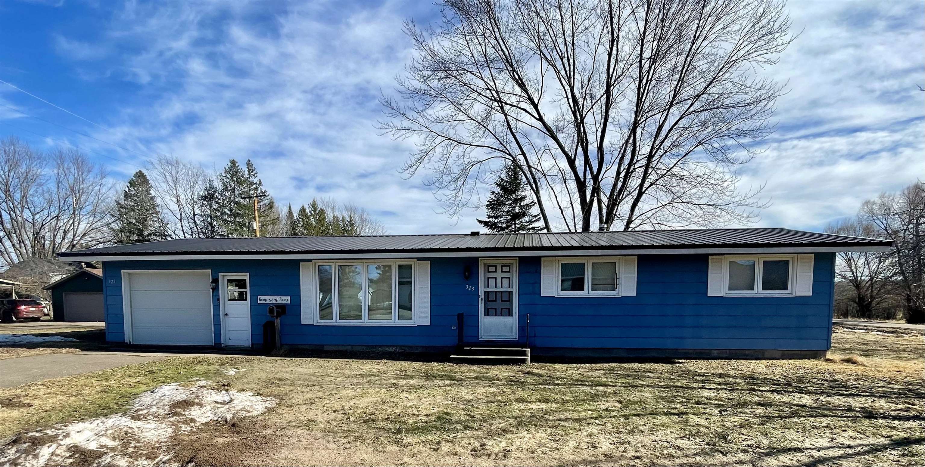 325 MAPLE STREET, Phillips, Wisconsin 54555, 3 Bedrooms Bedrooms, ,1 BathroomBathrooms,Residential,For Sale,325 MAPLE STREET,22600928