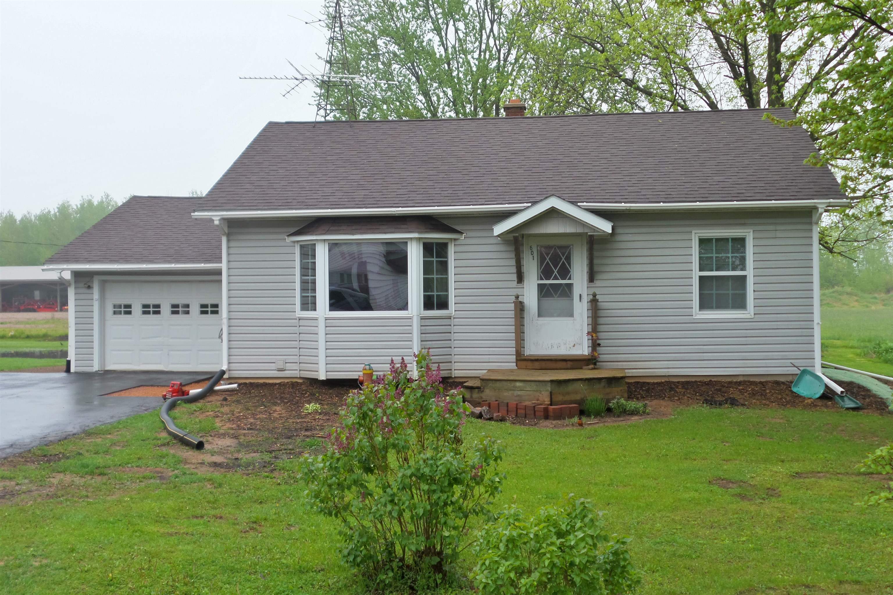 601 W BUSINESS COUNTY ROAD A, Dorchester, Wisconsin 54425, 4 Bedrooms Bedrooms, ,1 BathroomBathrooms,Residential,For Sale,601 W BUSINESS COUNTY ROAD A,22600929