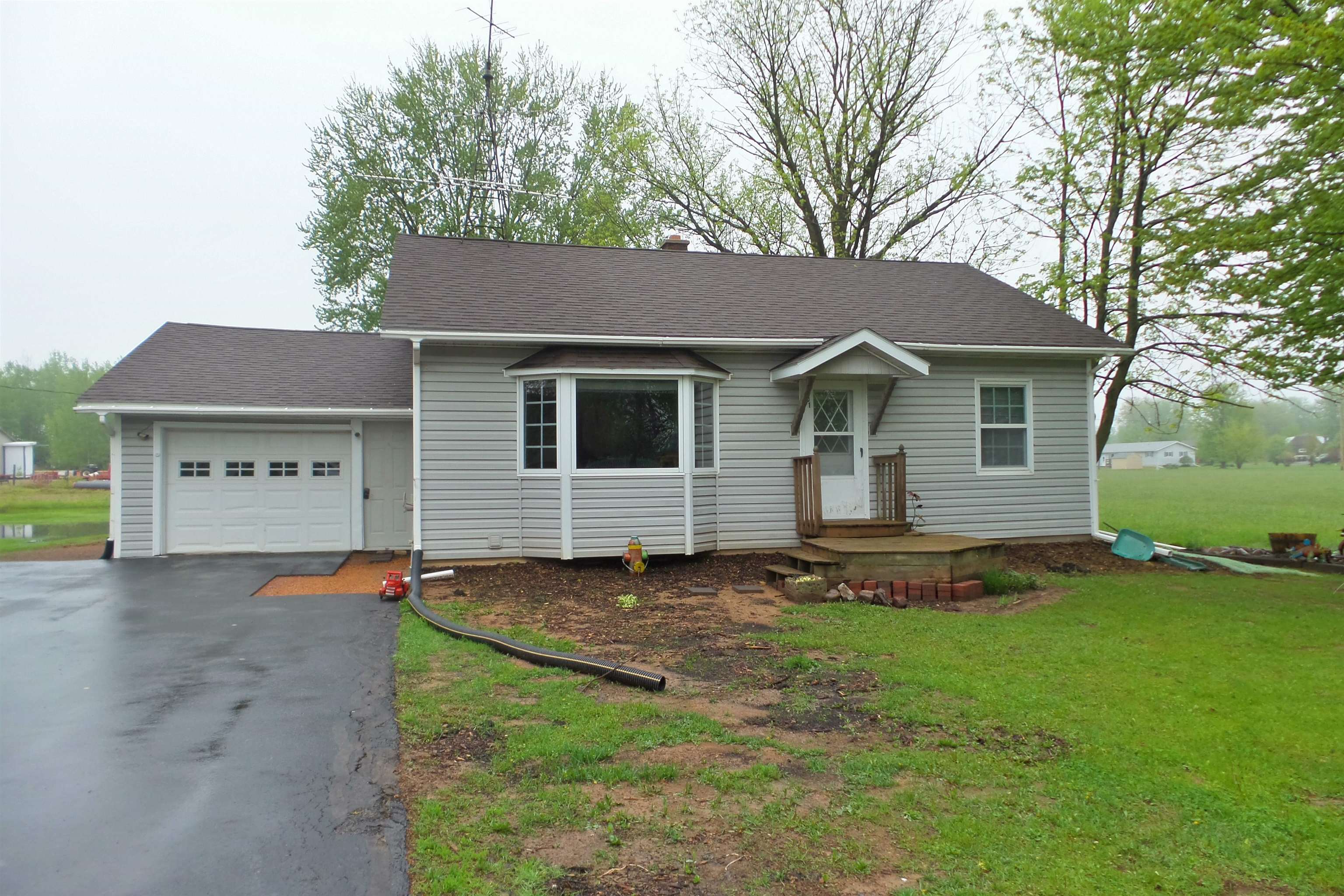 601 W BUSINESS COUNTY ROAD A, Dorchester, Wisconsin 54425, 4 Bedrooms Bedrooms, ,1 BathroomBathrooms,Residential,For Sale,601 W BUSINESS COUNTY ROAD A,22600929