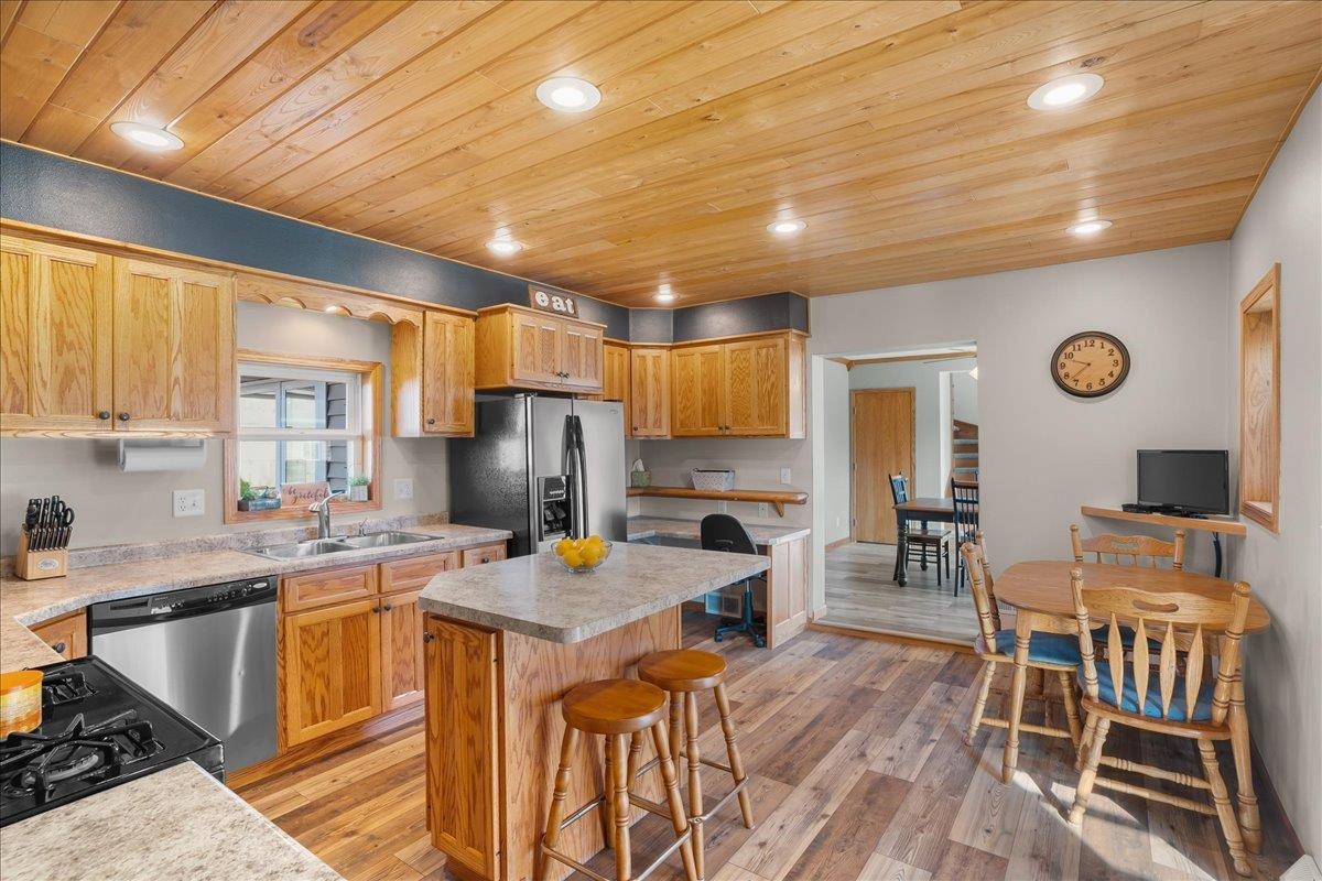 340 N MAIN STREET, Medford, Wisconsin 54451, 3 Bedrooms Bedrooms, ,2 BathroomsBathrooms,Residential,For Sale,340 N MAIN STREET,22600936