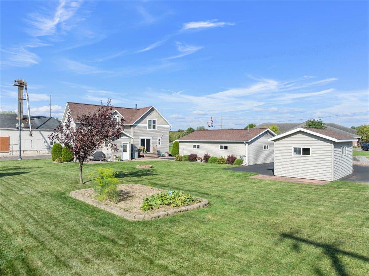 340 N MAIN STREET, Medford, Wisconsin 54451, 3 Bedrooms Bedrooms, ,2 BathroomsBathrooms,Residential,For Sale,340 N MAIN STREET,22600936