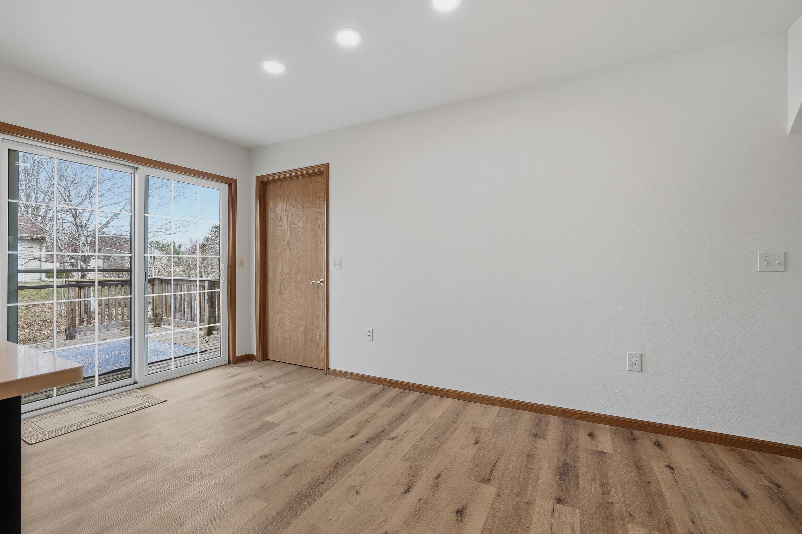2825 LEAHY AVENUE, Stevens Point, Wisconsin 54481, 4 Bedrooms Bedrooms, ,2 BathroomsBathrooms,Residential,For Sale,2825 LEAHY AVENUE,22600938