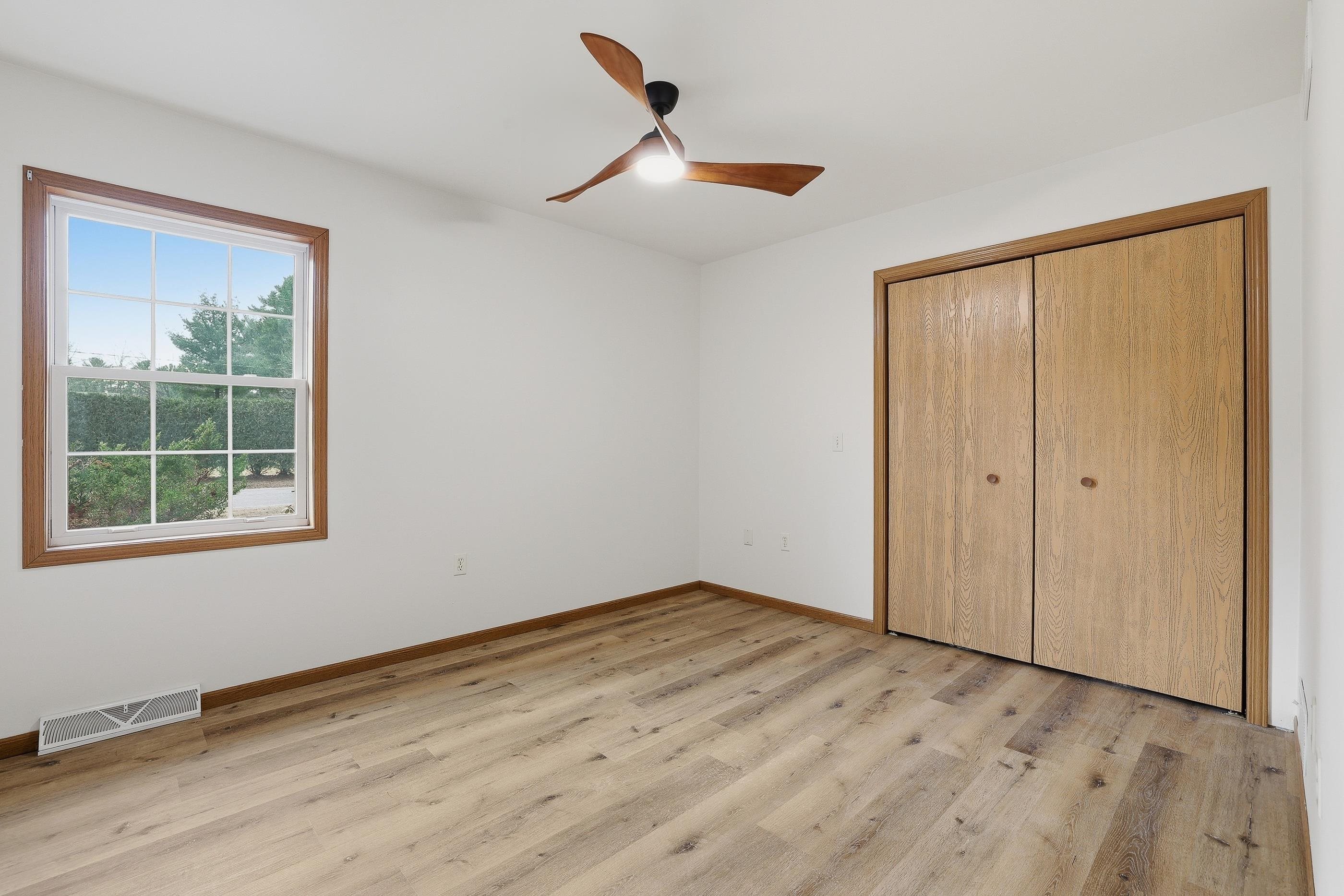 2825 LEAHY AVENUE, Stevens Point, Wisconsin 54481, 4 Bedrooms Bedrooms, ,2 BathroomsBathrooms,Residential,For Sale,2825 LEAHY AVENUE,22600938