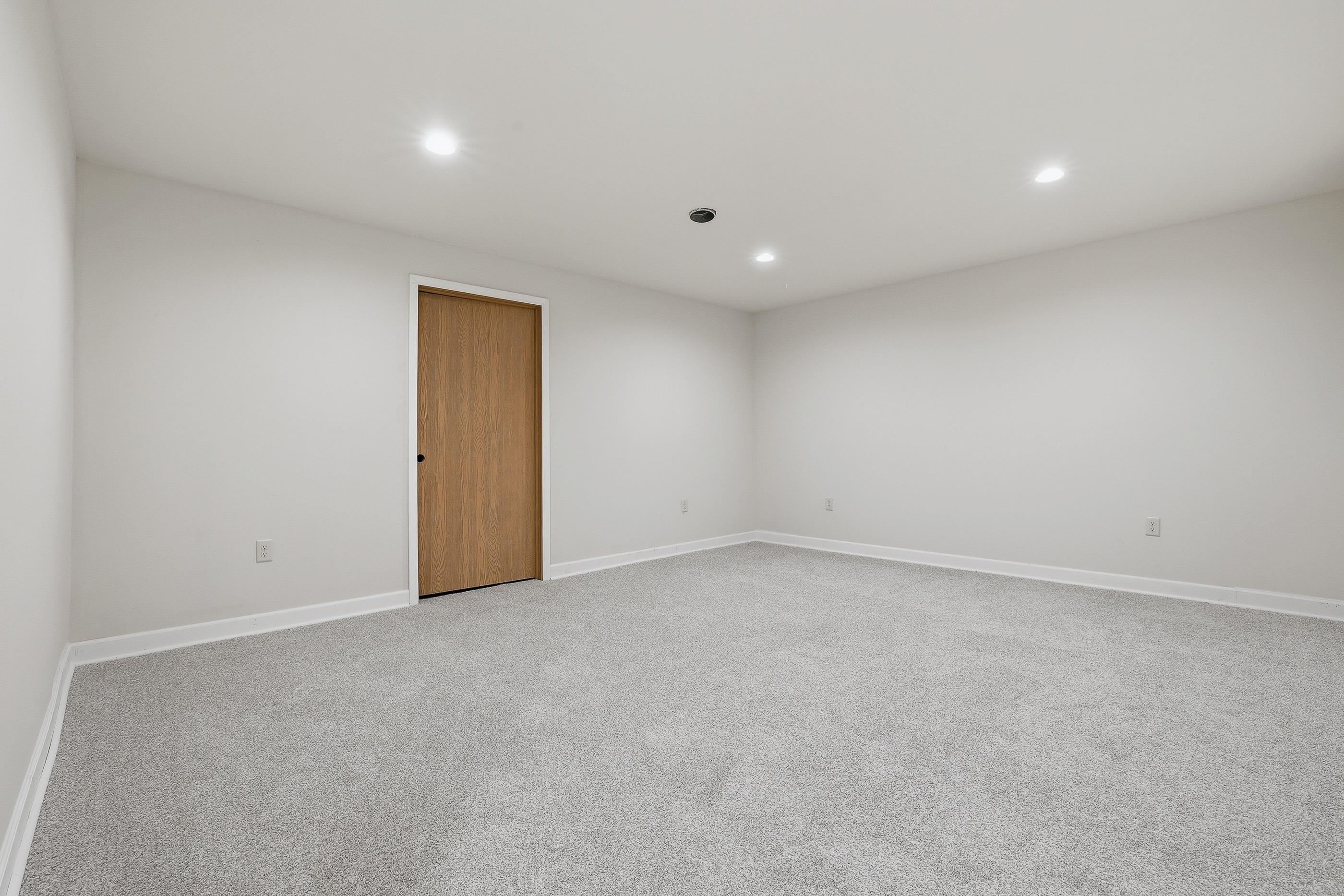 2825 LEAHY AVENUE, Stevens Point, Wisconsin 54481, 4 Bedrooms Bedrooms, ,2 BathroomsBathrooms,Residential,For Sale,2825 LEAHY AVENUE,22600938