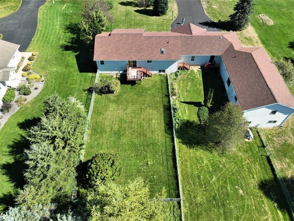 149943 WINEBERRY LANE, Wausau, Wisconsin 54401, 3 Bedrooms Bedrooms, ,2 BathroomsBathrooms,Residential,For Sale,149943 WINEBERRY LANE,22600946