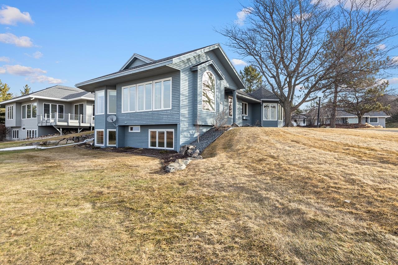 1036 EASTHILL PLACE, Wausau, Wisconsin 54403, 3 Bedrooms Bedrooms, ,2 BathroomsBathrooms,Residential,For Sale,1036 EASTHILL PLACE,22600947