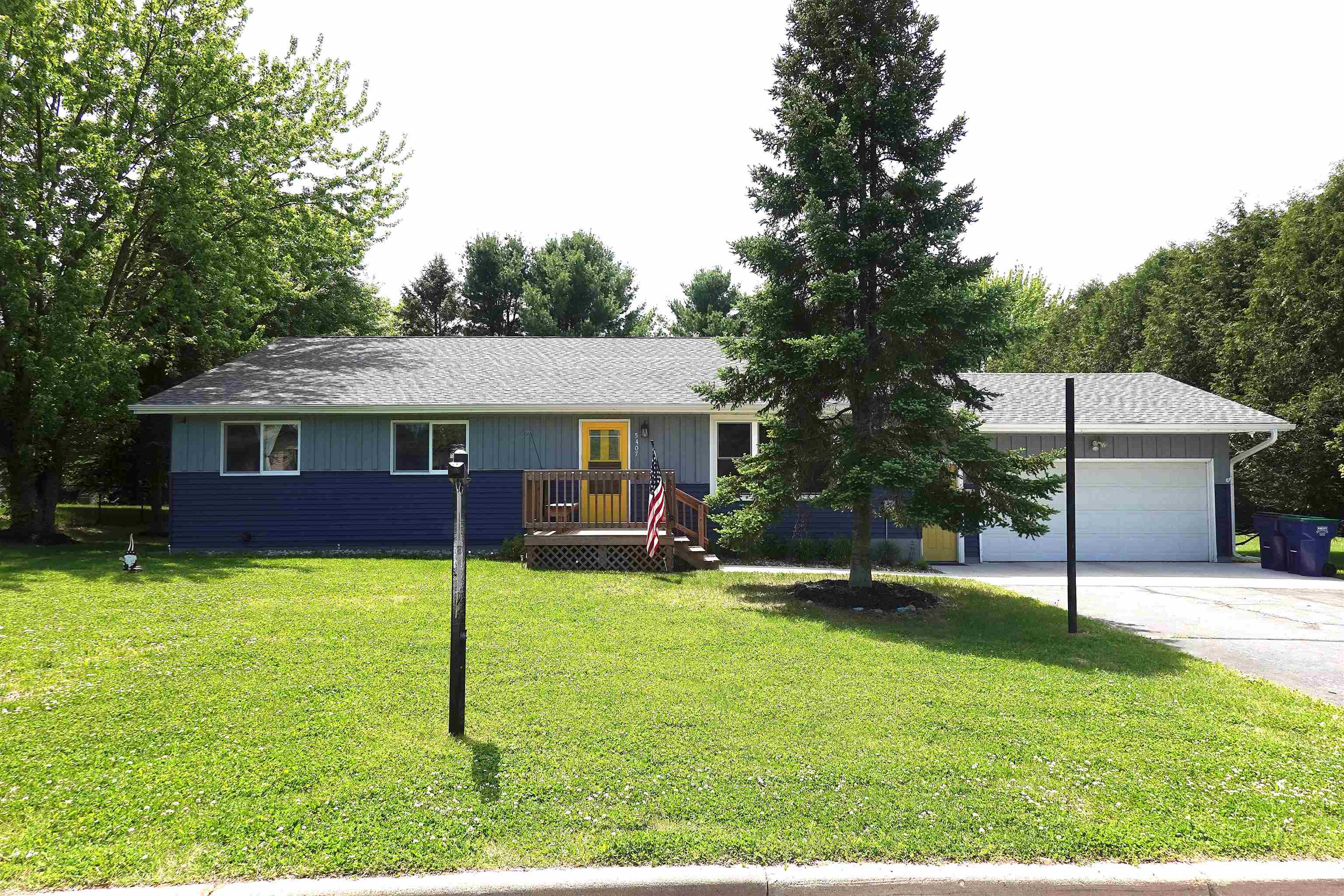 5407 ROXANN DRIVE, Weston, Wisconsin 54476, 4 Bedrooms Bedrooms, ,3 BathroomsBathrooms,Residential,For Sale,5407 ROXANN DRIVE,22600948
