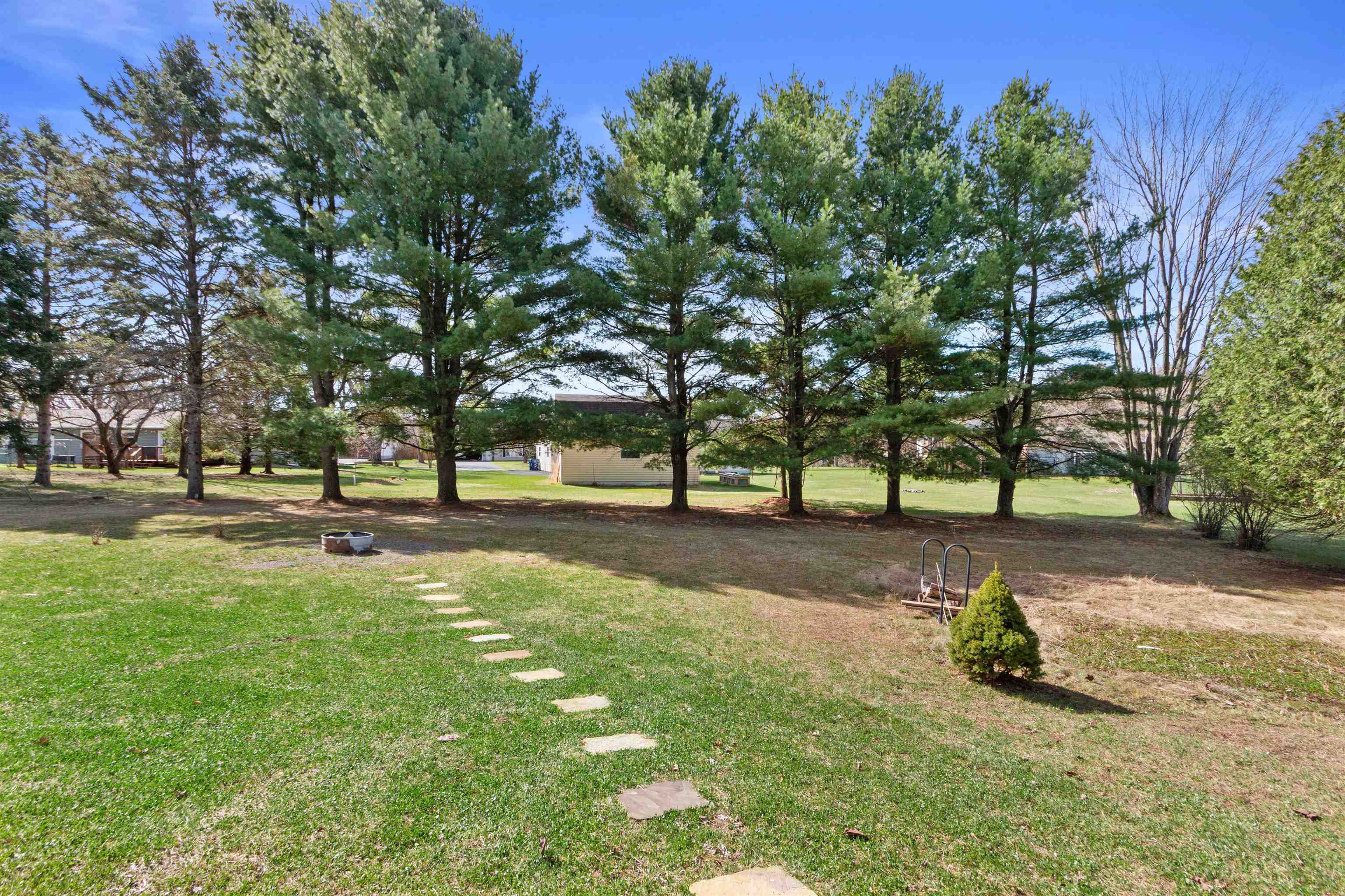 5407 ROXANN DRIVE, Weston, Wisconsin 54476, 4 Bedrooms Bedrooms, ,3 BathroomsBathrooms,Residential,For Sale,5407 ROXANN DRIVE,22600948