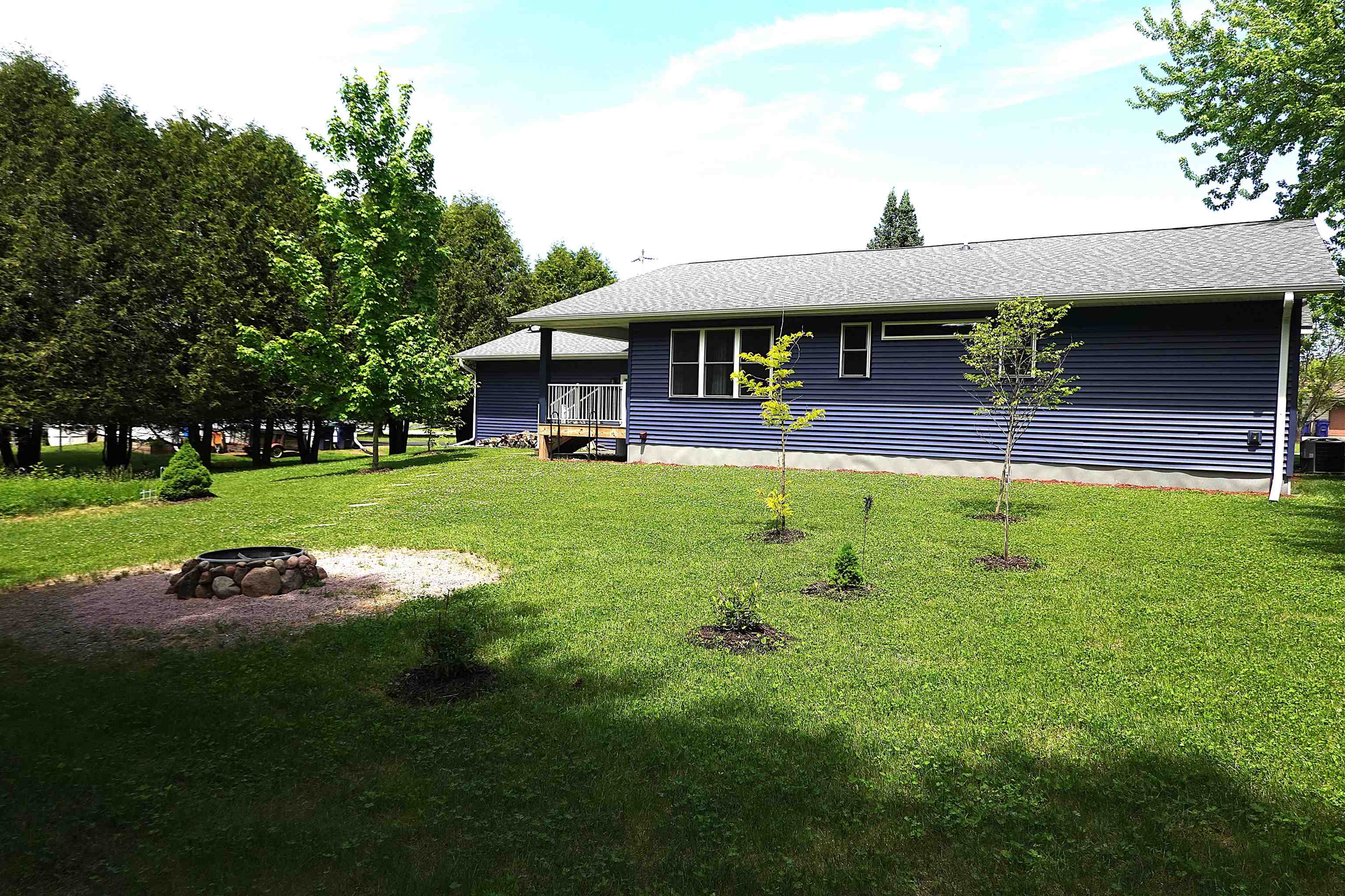5407 ROXANN DRIVE, Weston, Wisconsin 54476, 4 Bedrooms Bedrooms, ,3 BathroomsBathrooms,Residential,For Sale,5407 ROXANN DRIVE,22600948