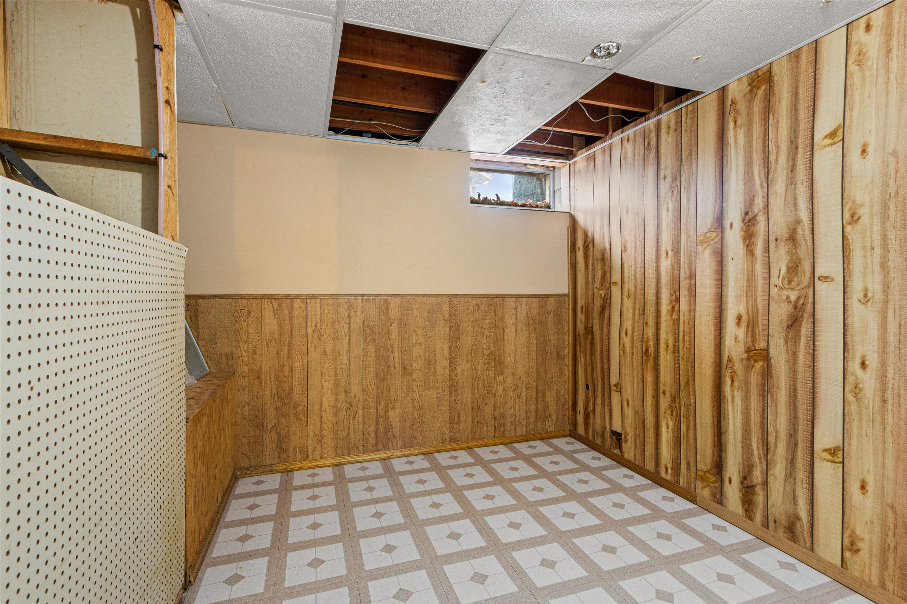 5407 ROXANN DRIVE, Weston, Wisconsin 54476, 4 Bedrooms Bedrooms, ,3 BathroomsBathrooms,Residential,For Sale,5407 ROXANN DRIVE,22600948