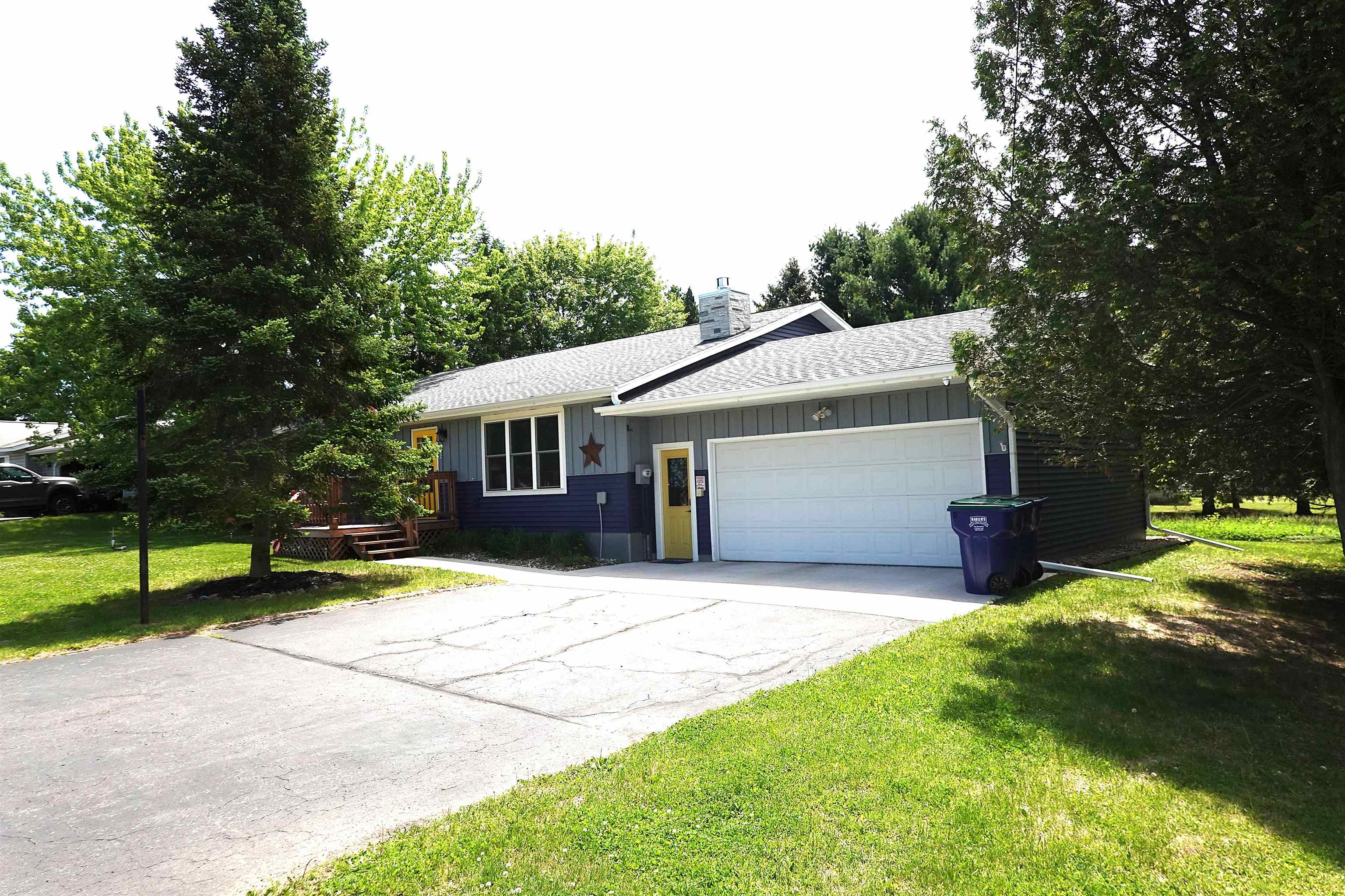 5407 ROXANN DRIVE, Weston, Wisconsin 54476, 4 Bedrooms Bedrooms, ,3 BathroomsBathrooms,Residential,For Sale,5407 ROXANN DRIVE,22600948