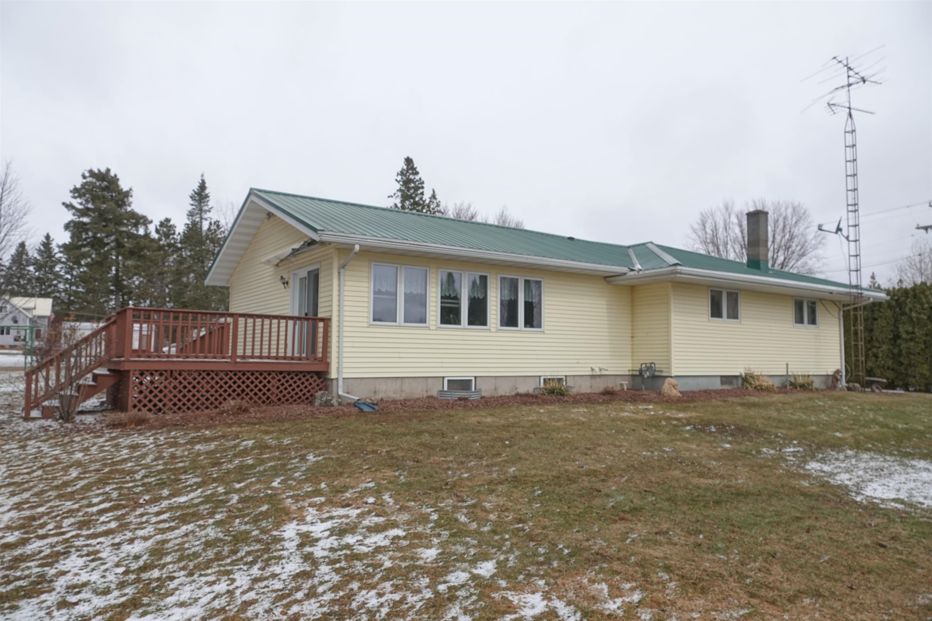 327 S 4TH STREET, Dorchester, Wisconsin 54425, 2 Bedrooms Bedrooms, ,1 BathroomBathrooms,Residential,For Sale,327 S 4TH STREET,22600950