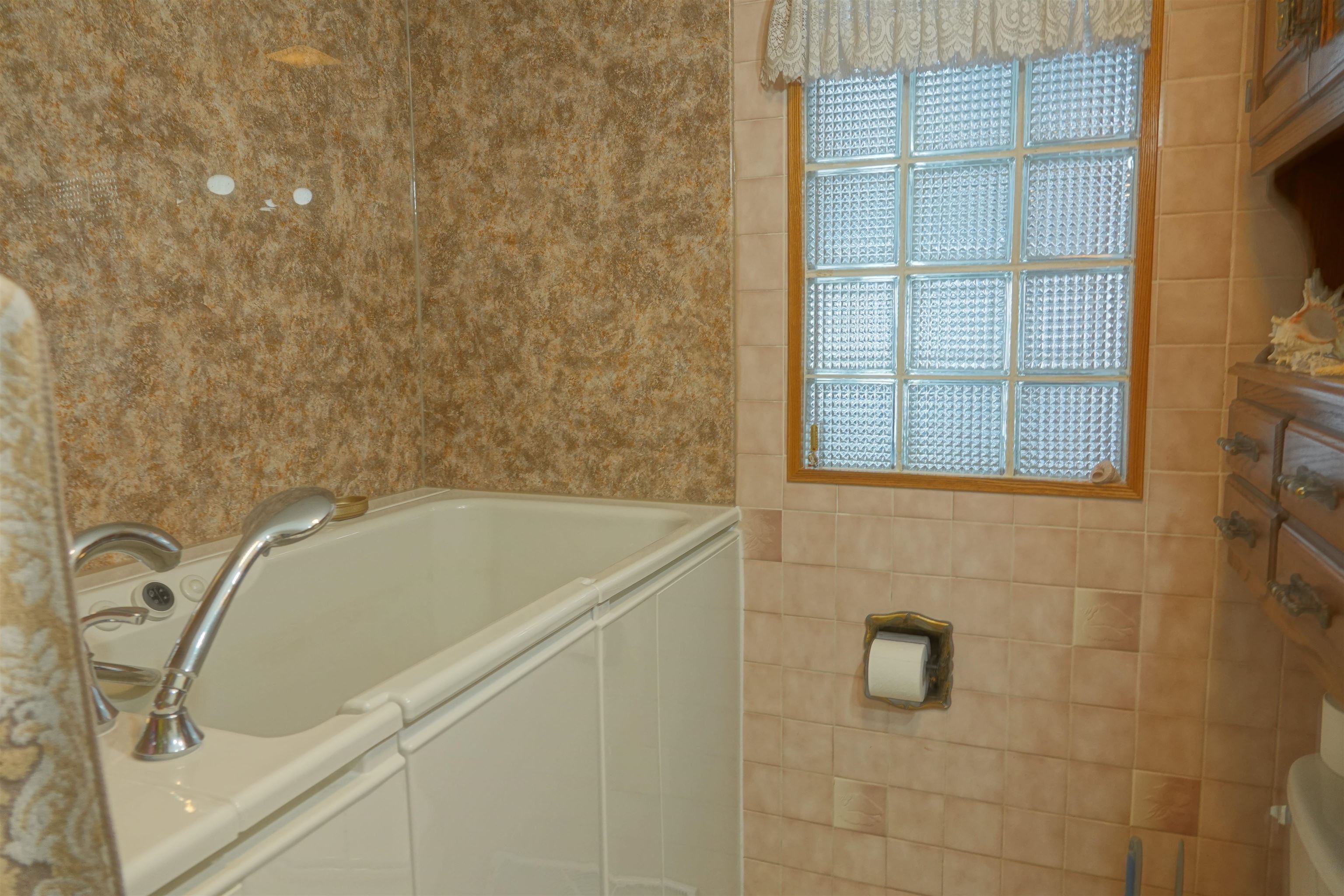 327 S 4TH STREET, Dorchester, Wisconsin 54425, 2 Bedrooms Bedrooms, ,1 BathroomBathrooms,Residential,For Sale,327 S 4TH STREET,22600950