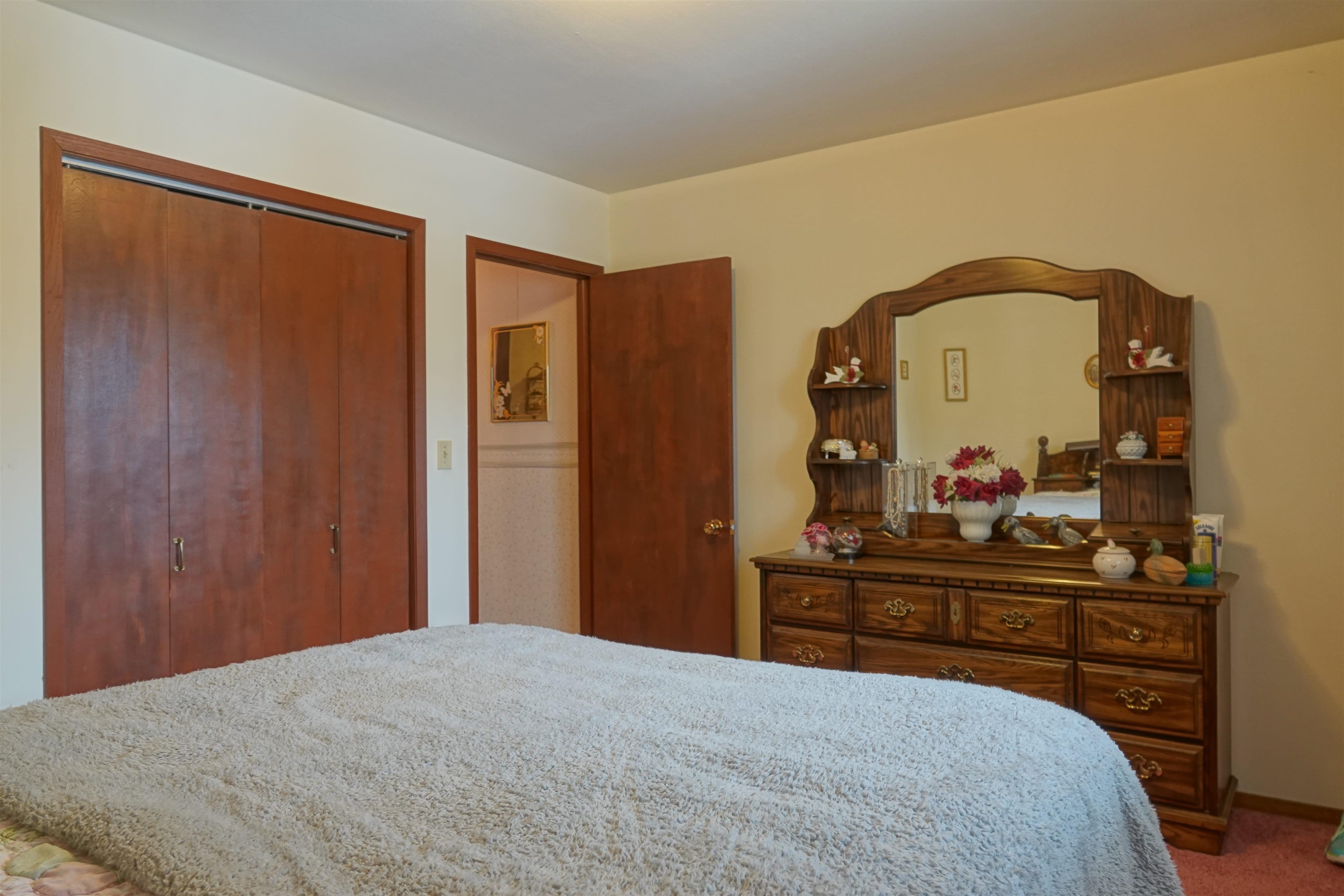 327 S 4TH STREET, Dorchester, Wisconsin 54425, 2 Bedrooms Bedrooms, ,1 BathroomBathrooms,Residential,For Sale,327 S 4TH STREET,22600950