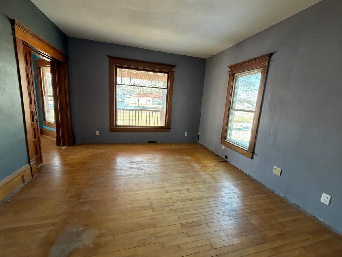 202 E GARFIELD AVENUE, Marion, Wisconsin 54950, 3 Bedrooms Bedrooms, ,1 BathroomBathrooms,Residential,For Sale,202 E GARFIELD AVENUE,22600951