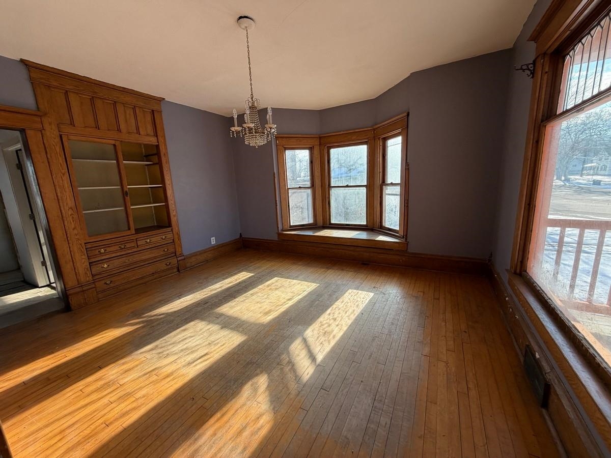 202 E GARFIELD AVENUE, Marion, Wisconsin 54950, 3 Bedrooms Bedrooms, ,1 BathroomBathrooms,Residential,For Sale,202 E GARFIELD AVENUE,22600951