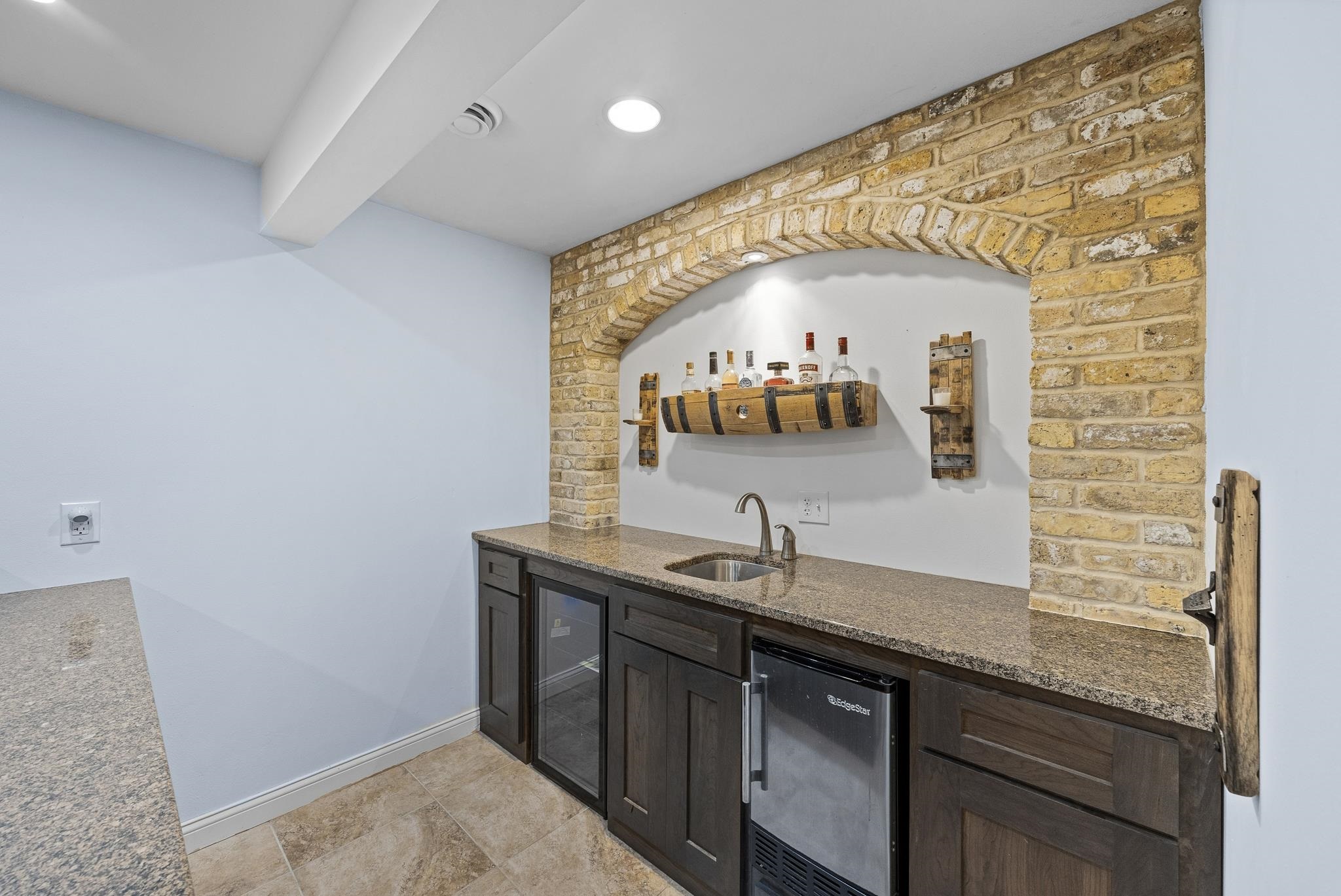 2501 FALCONS COVE, Stevens Point, Wisconsin 54482, 6 Bedrooms Bedrooms, ,3 BathroomsBathrooms,Residential,For Sale,2501 FALCONS COVE,22600958