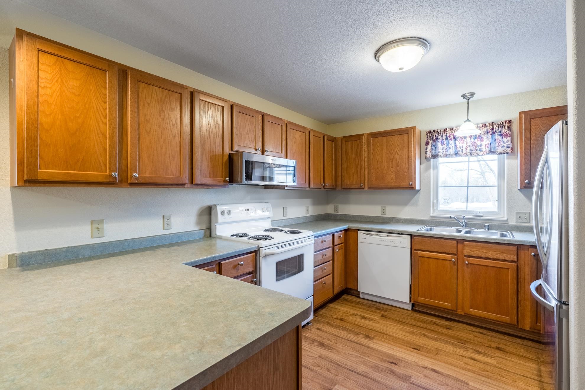 7395 WHITESPIRE ROAD, Schofield, Wisconsin 54476, 2 Bedrooms Bedrooms, ,2 BathroomsBathrooms,Residential,For Sale,7395 WHITESPIRE ROAD,22600959