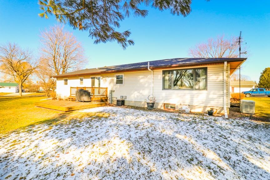 528 N HUME AVENUE, Marshfield, Wisconsin 54449, 3 Bedrooms Bedrooms, ,1 BathroomBathrooms,Residential,For Sale,528 N HUME AVENUE,22600962