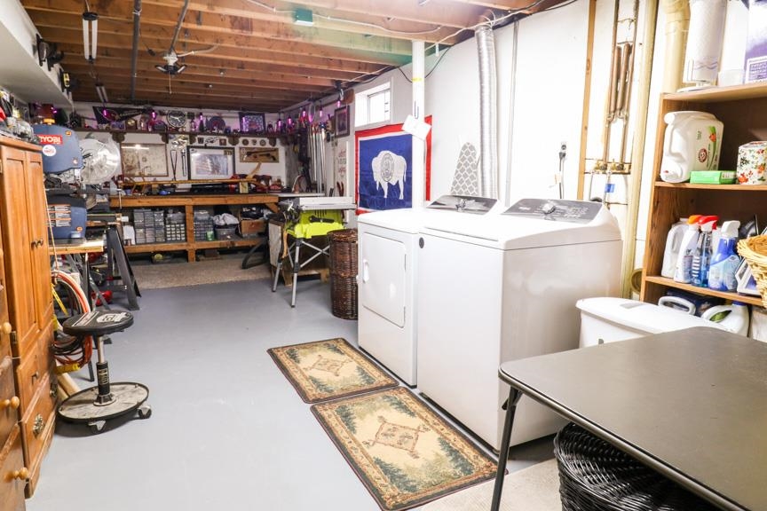 528 N HUME AVENUE, Marshfield, Wisconsin 54449, 3 Bedrooms Bedrooms, ,1 BathroomBathrooms,Residential,For Sale,528 N HUME AVENUE,22600962