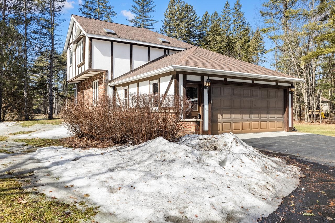 4512 STETTIN DRIVE, Wausau, Wisconsin 54401, 4 Bedrooms Bedrooms, ,3 BathroomsBathrooms,Residential,For Sale,4512 STETTIN DRIVE,22600965