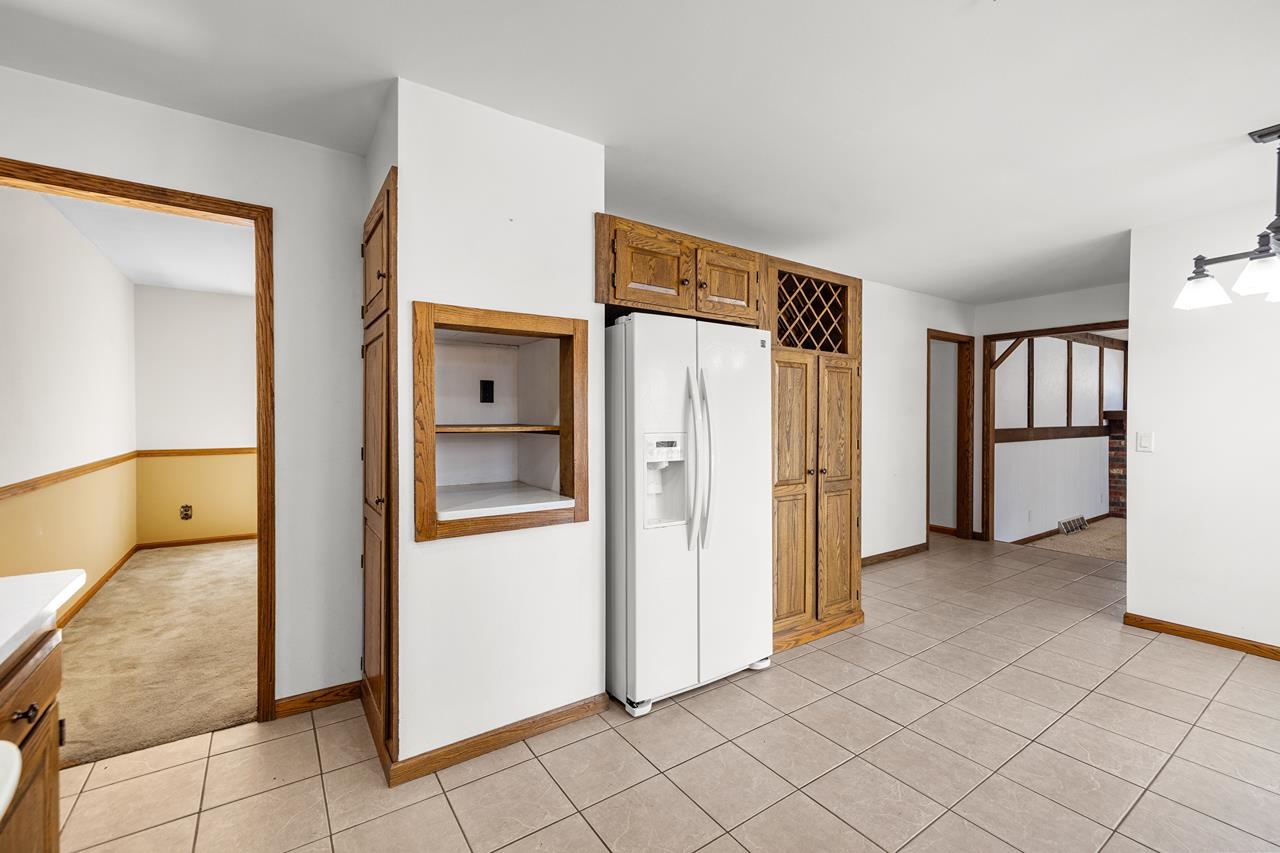 4512 STETTIN DRIVE, Wausau, Wisconsin 54401, 4 Bedrooms Bedrooms, ,3 BathroomsBathrooms,Residential,For Sale,4512 STETTIN DRIVE,22600965