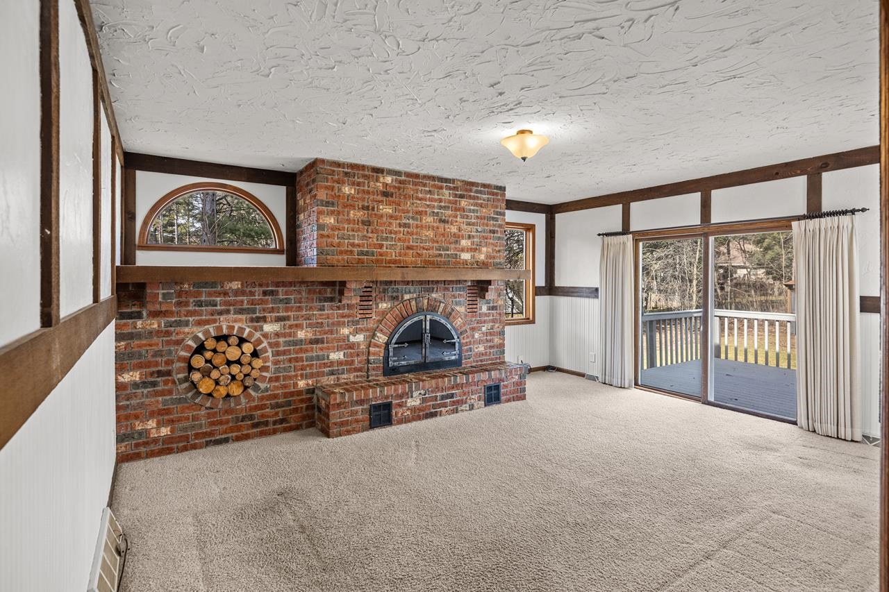 4512 STETTIN DRIVE, Wausau, Wisconsin 54401, 4 Bedrooms Bedrooms, ,3 BathroomsBathrooms,Residential,For Sale,4512 STETTIN DRIVE,22600965