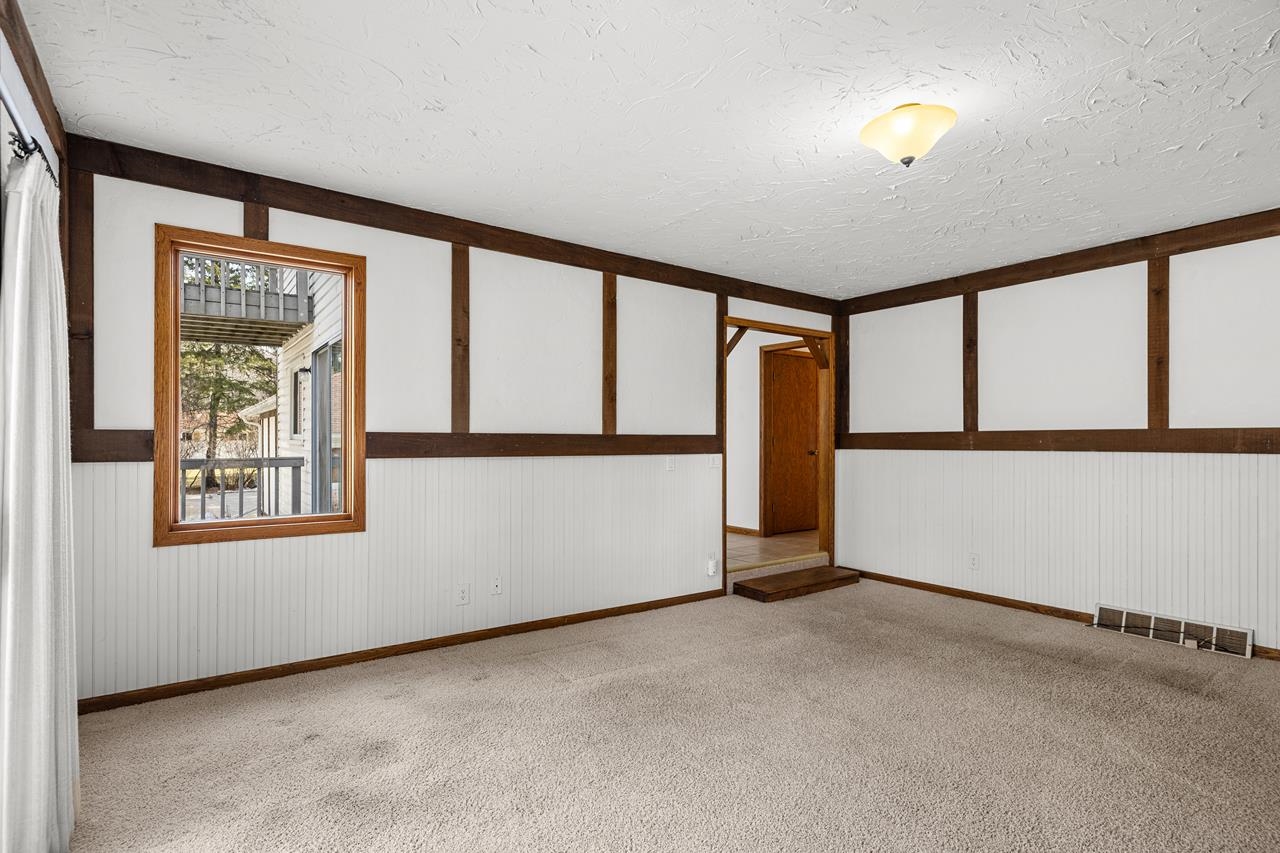 4512 STETTIN DRIVE, Wausau, Wisconsin 54401, 4 Bedrooms Bedrooms, ,3 BathroomsBathrooms,Residential,For Sale,4512 STETTIN DRIVE,22600965