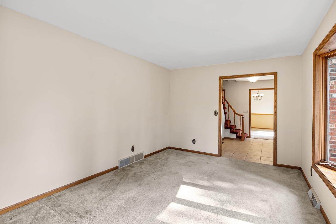 4512 STETTIN DRIVE, Wausau, Wisconsin 54401, 4 Bedrooms Bedrooms, ,3 BathroomsBathrooms,Residential,For Sale,4512 STETTIN DRIVE,22600965