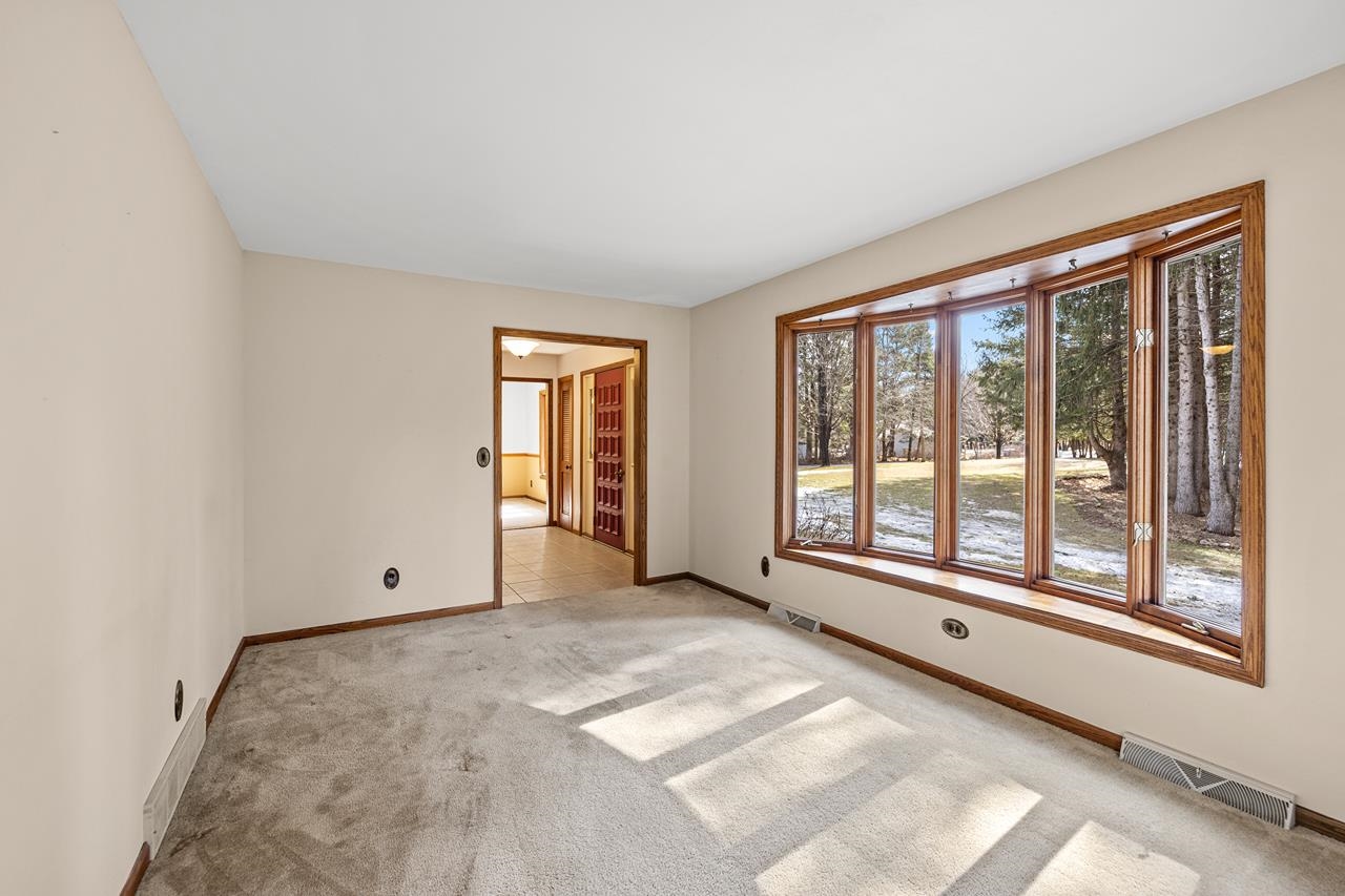 4512 STETTIN DRIVE, Wausau, Wisconsin 54401, 4 Bedrooms Bedrooms, ,3 BathroomsBathrooms,Residential,For Sale,4512 STETTIN DRIVE,22600965