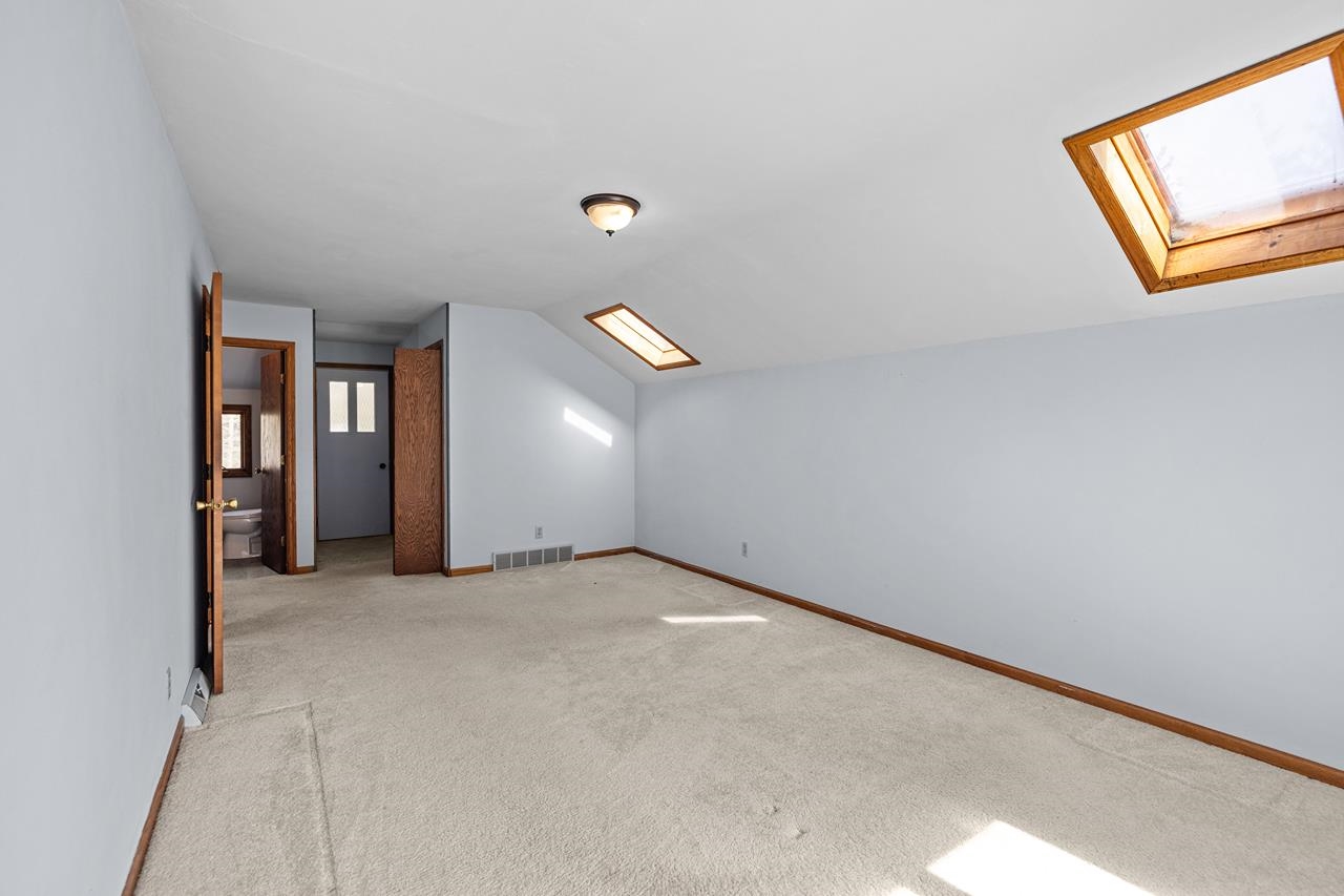 4512 STETTIN DRIVE, Wausau, Wisconsin 54401, 4 Bedrooms Bedrooms, ,3 BathroomsBathrooms,Residential,For Sale,4512 STETTIN DRIVE,22600965