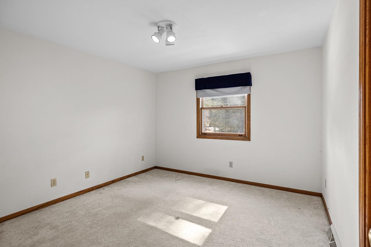 4512 STETTIN DRIVE, Wausau, Wisconsin 54401, 4 Bedrooms Bedrooms, ,3 BathroomsBathrooms,Residential,For Sale,4512 STETTIN DRIVE,22600965