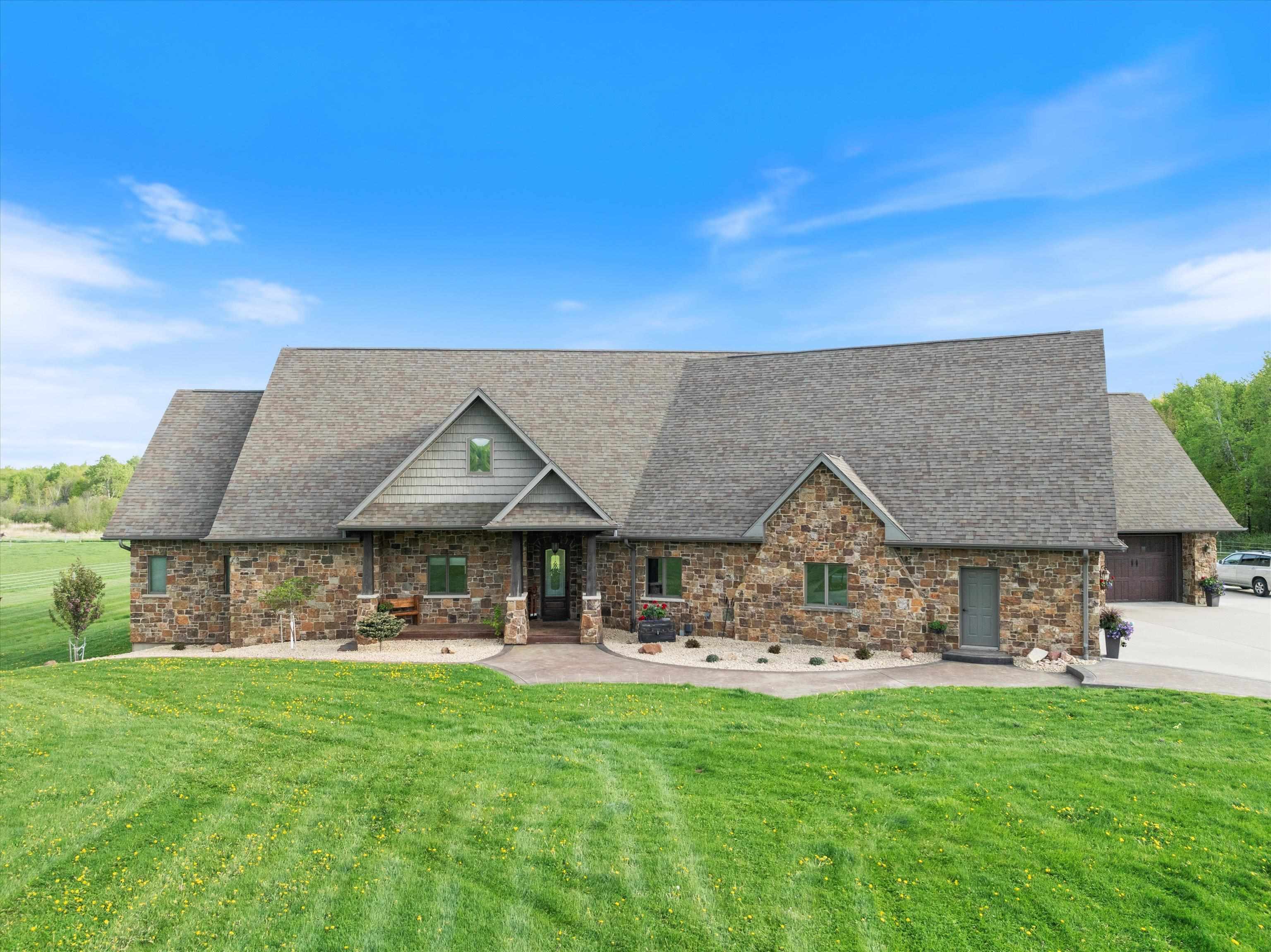 9073 RICHFIELD DRIVE, Marshfield, Wisconsin 54449, 6 Bedrooms Bedrooms, ,3 BathroomsBathrooms,Residential,For Sale,9073 RICHFIELD DRIVE,22600981