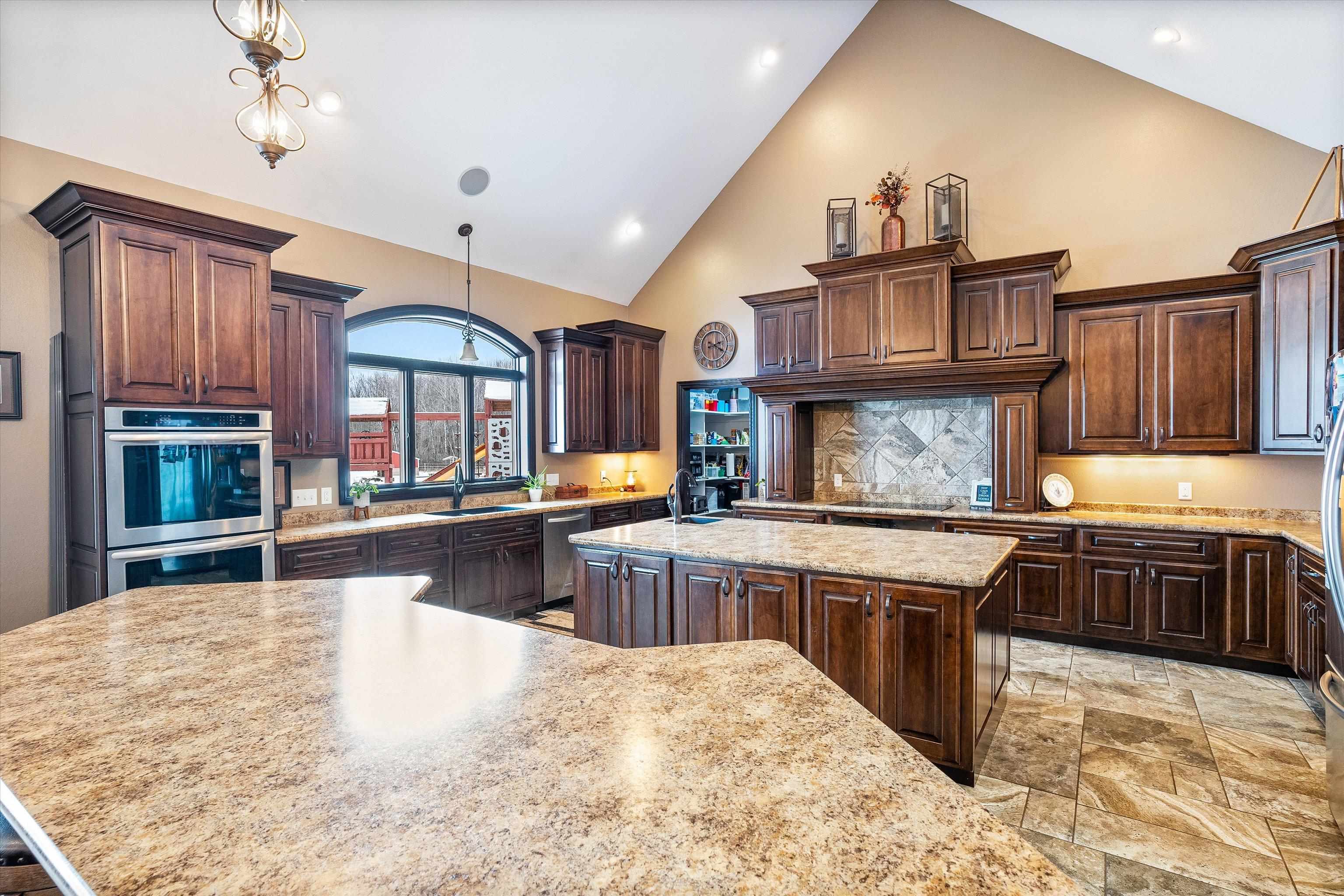 9073 RICHFIELD DRIVE, Marshfield, Wisconsin 54449, 6 Bedrooms Bedrooms, ,3 BathroomsBathrooms,Residential,For Sale,9073 RICHFIELD DRIVE,22600981