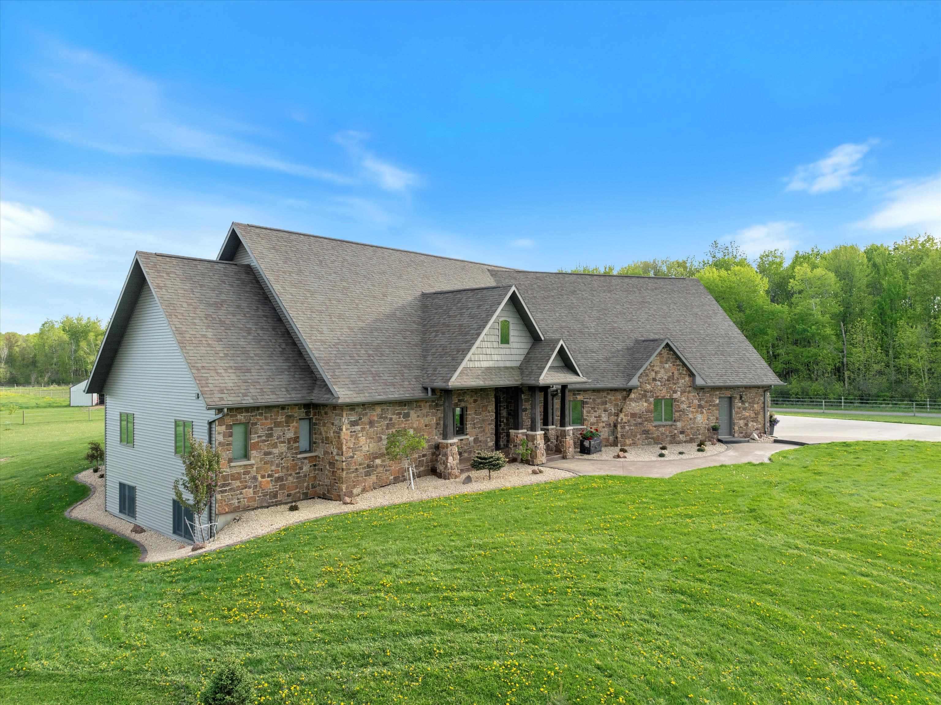 9073 RICHFIELD DRIVE, Marshfield, Wisconsin 54449, 6 Bedrooms Bedrooms, ,3 BathroomsBathrooms,Residential,For Sale,9073 RICHFIELD DRIVE,22600981
