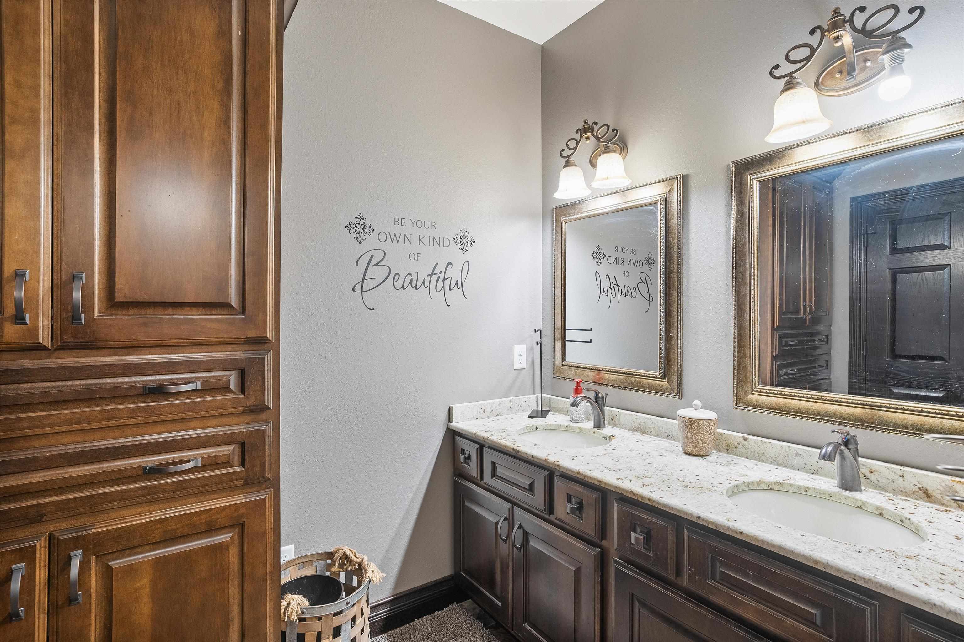 9073 RICHFIELD DRIVE, Marshfield, Wisconsin 54449, 6 Bedrooms Bedrooms, ,3 BathroomsBathrooms,Residential,For Sale,9073 RICHFIELD DRIVE,22600981