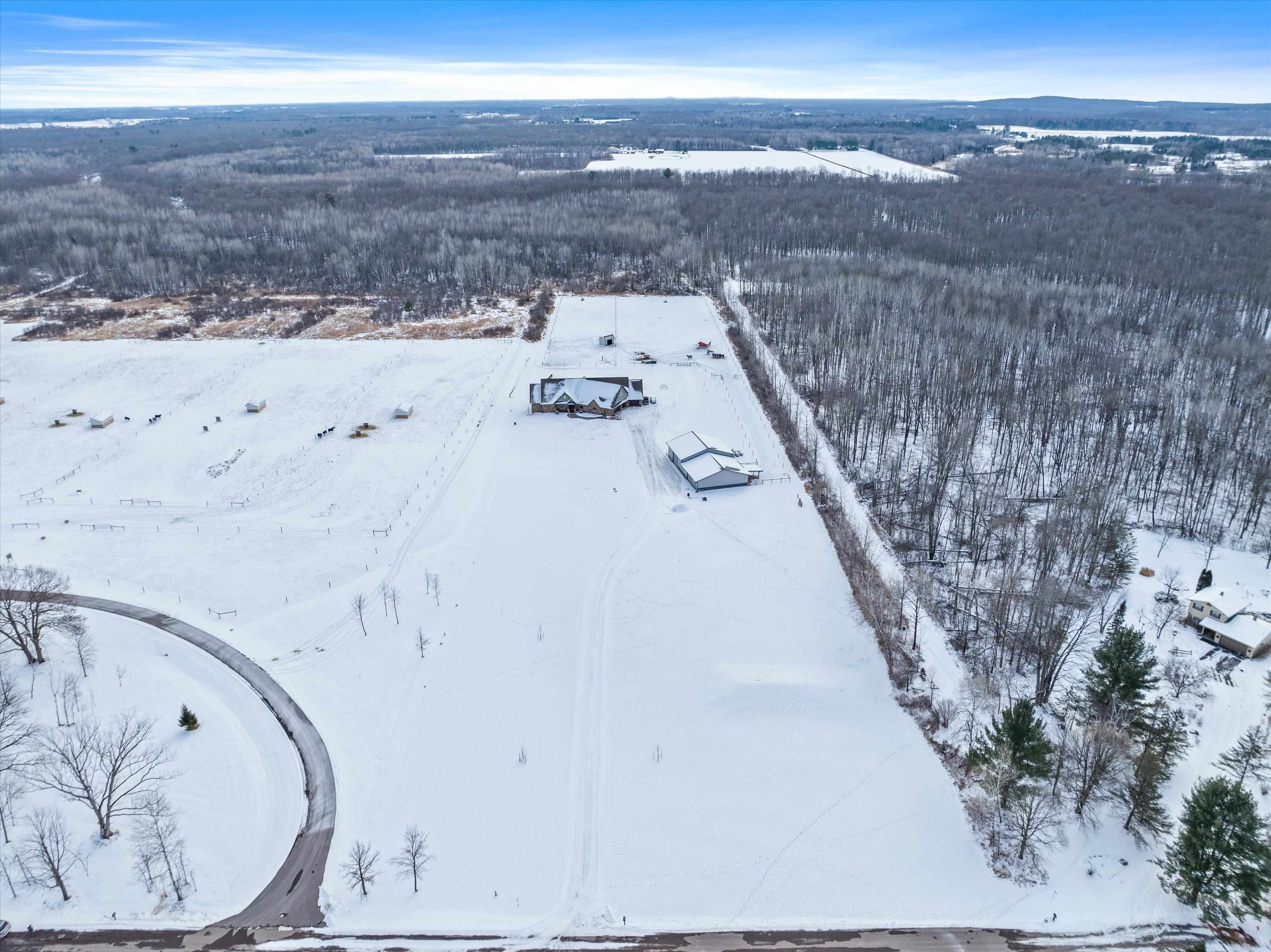 9073 RICHFIELD DRIVE, Marshfield, Wisconsin 54449, 6 Bedrooms Bedrooms, ,3 BathroomsBathrooms,Residential,For Sale,9073 RICHFIELD DRIVE,22600981