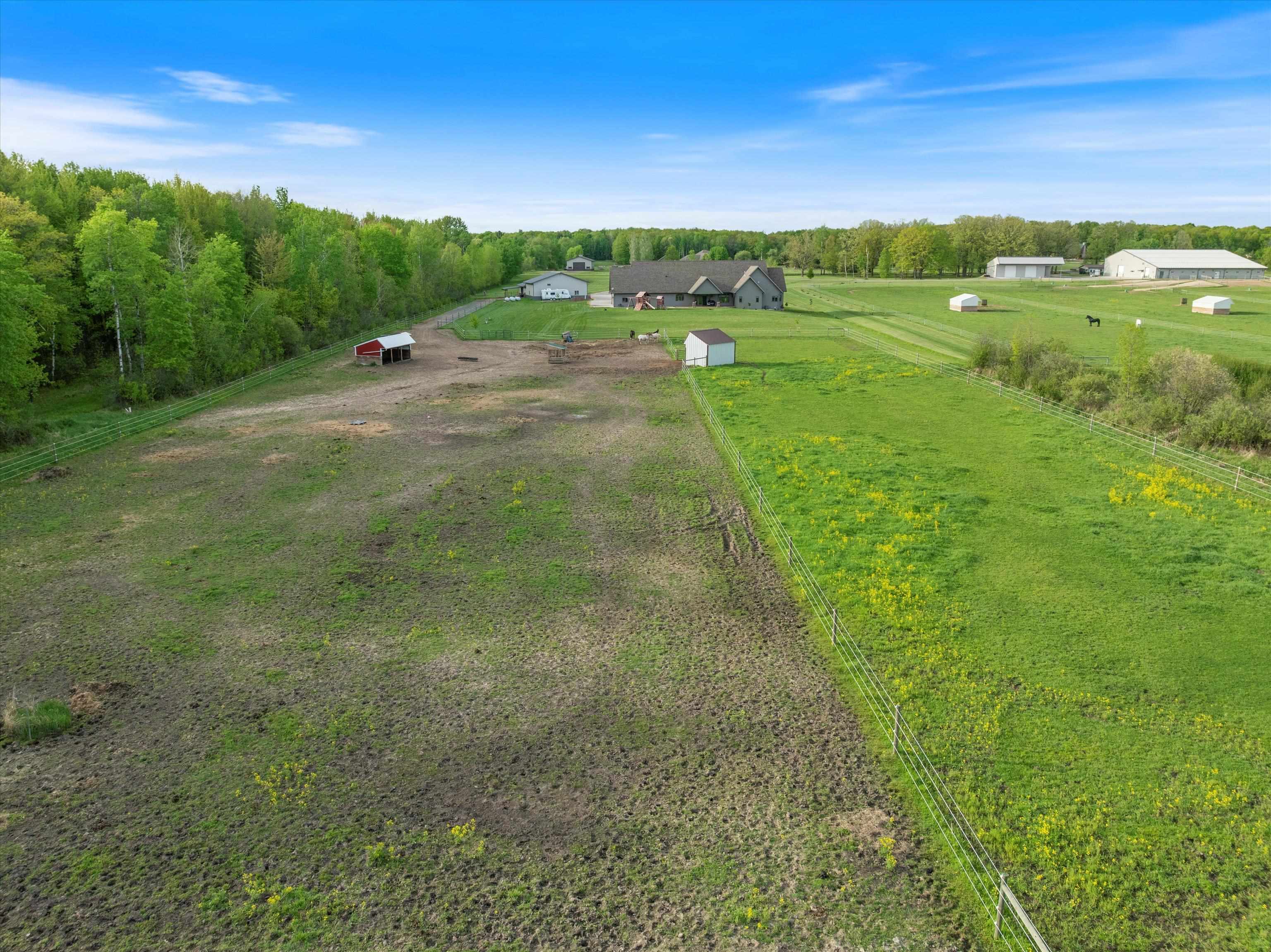 9073 RICHFIELD DRIVE, Marshfield, Wisconsin 54449, 6 Bedrooms Bedrooms, ,3 BathroomsBathrooms,Residential,For Sale,9073 RICHFIELD DRIVE,22600981