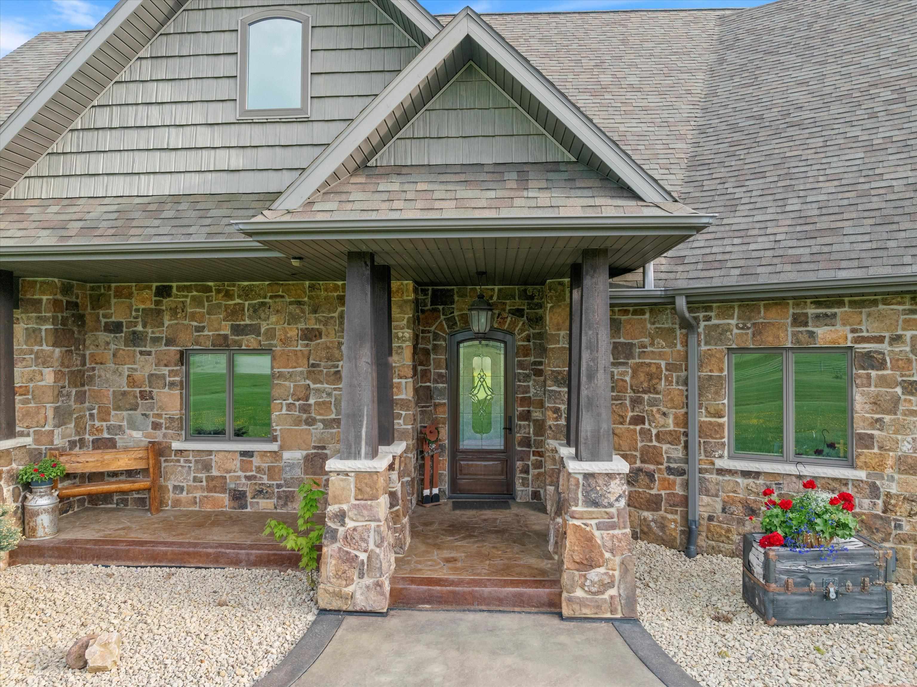 9073 RICHFIELD DRIVE, Marshfield, Wisconsin 54449, 6 Bedrooms Bedrooms, ,3 BathroomsBathrooms,Residential,For Sale,9073 RICHFIELD DRIVE,22600981
